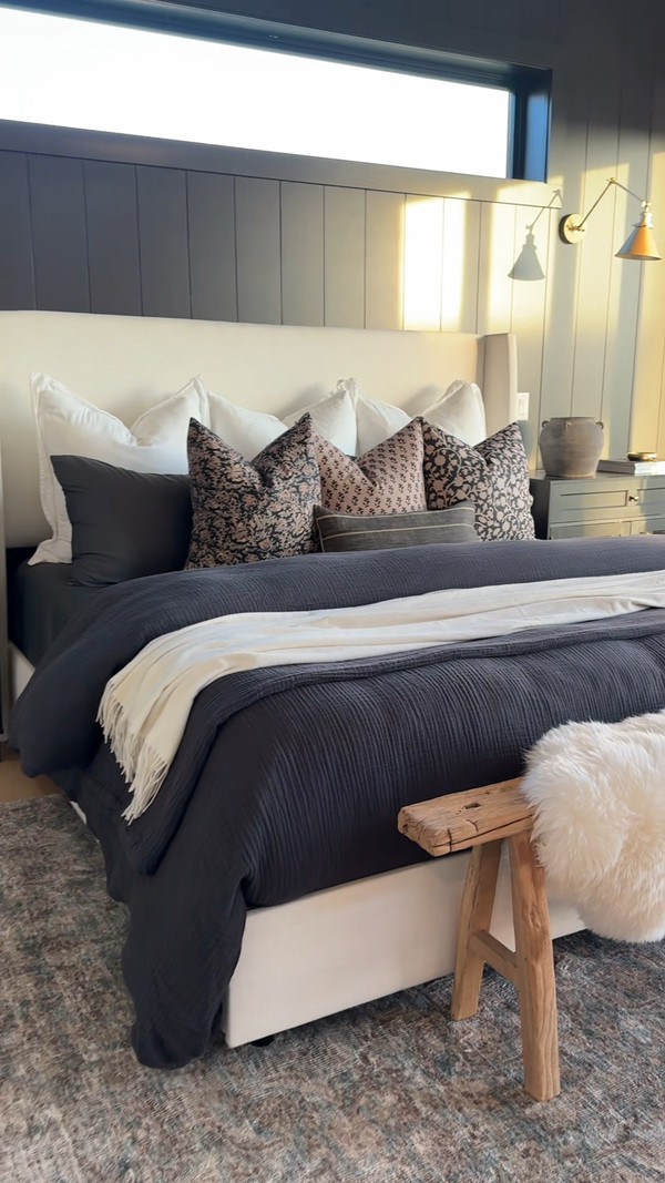 Master bedroom bedding from Quince!