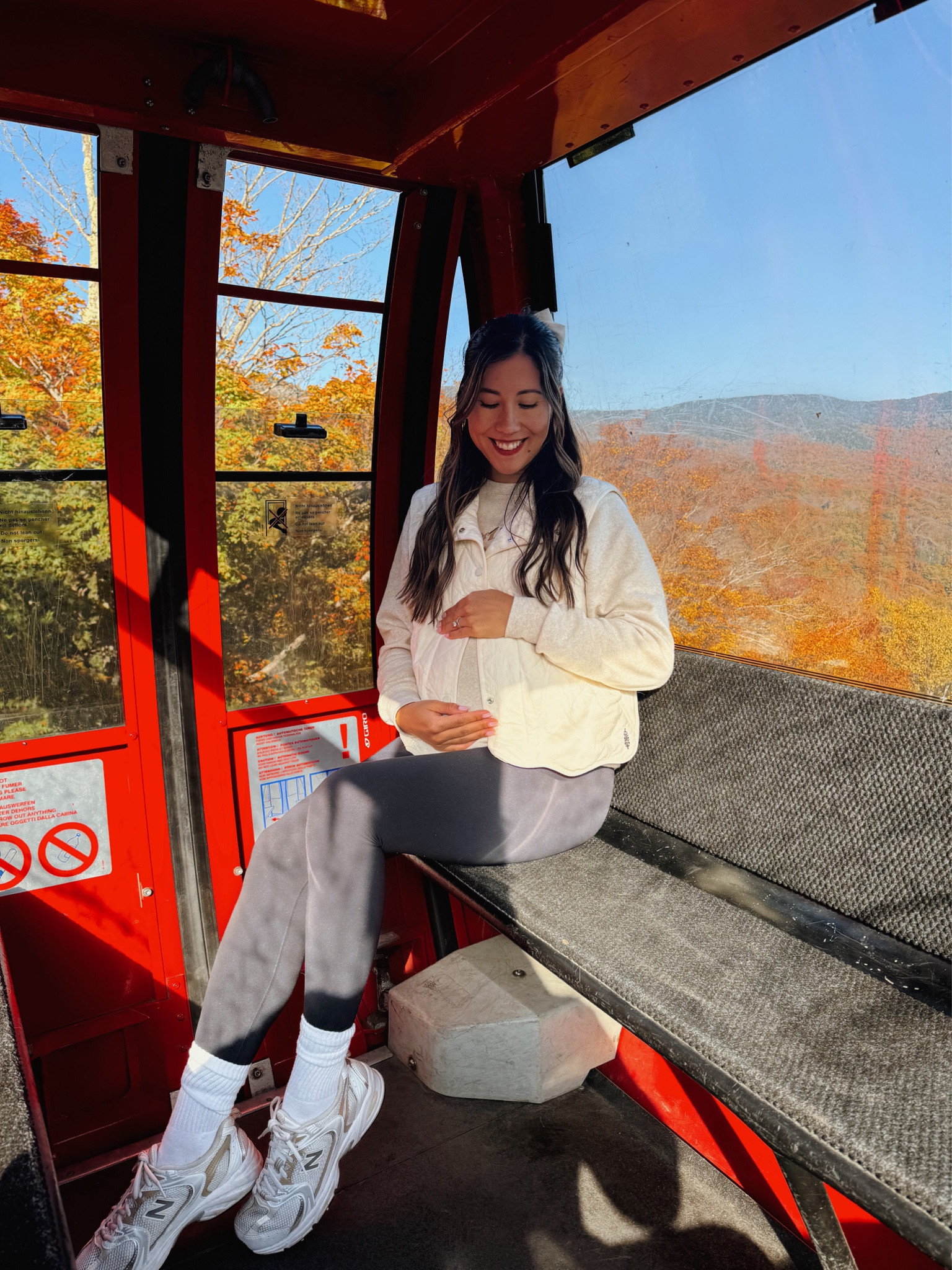 A cozy and comfy Fall outfit perfect for hikes, nature walks and leaf peeping 🍁🤎

#LTKTravel #LTKActive #LTKBump