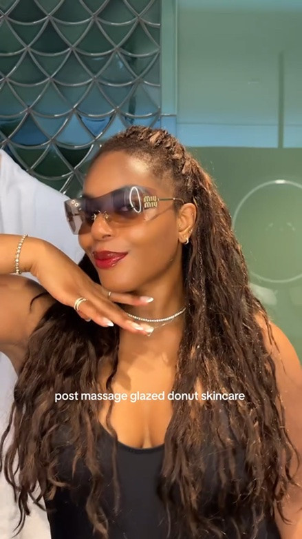 Glazed donut skincare 🍩✨ love a hydrated, luminous skin complexion! Using all my favorite summer skincare products to achieve that glow -
@summerfridays … For more links to wedding guest dress summer, teacher outfits, country concert outfits, back to school outfits, date night outfits, vacation outfits beach, business casual workwear, travel outfits, summer dresses, concert outfits,  follow me on LTK! ✨

#LTKsummer #LTKbeauty #LTKtravel