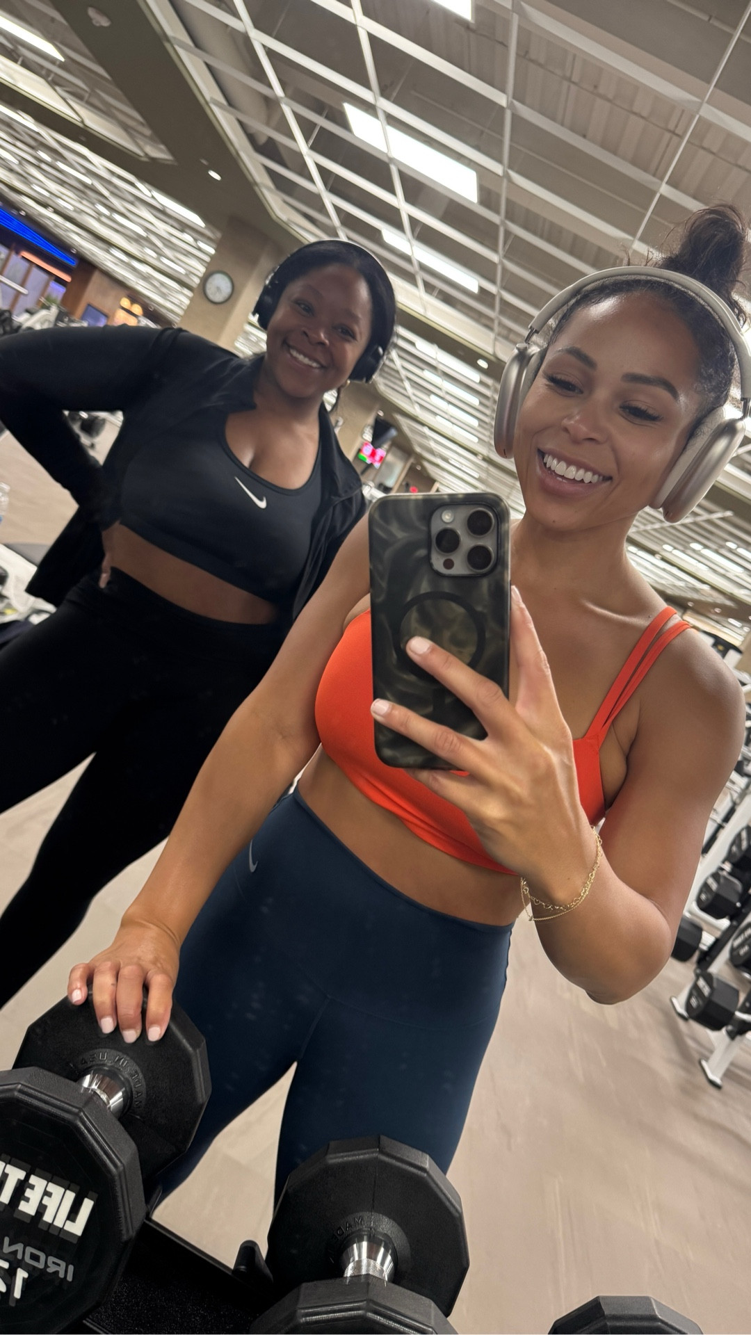 Rise and Grind☀️
Morning workouts make me feel unstoppable!  

Sports Bra- M
Leggings: S
#LTKFitness #LTKFitMoms

#LTKOver40 #LTKActive