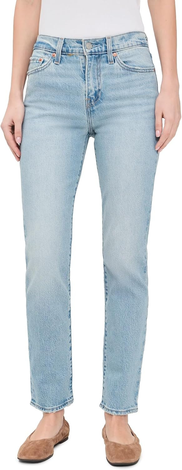 Levi's Women's Wedgie Slim | Amazon (US)