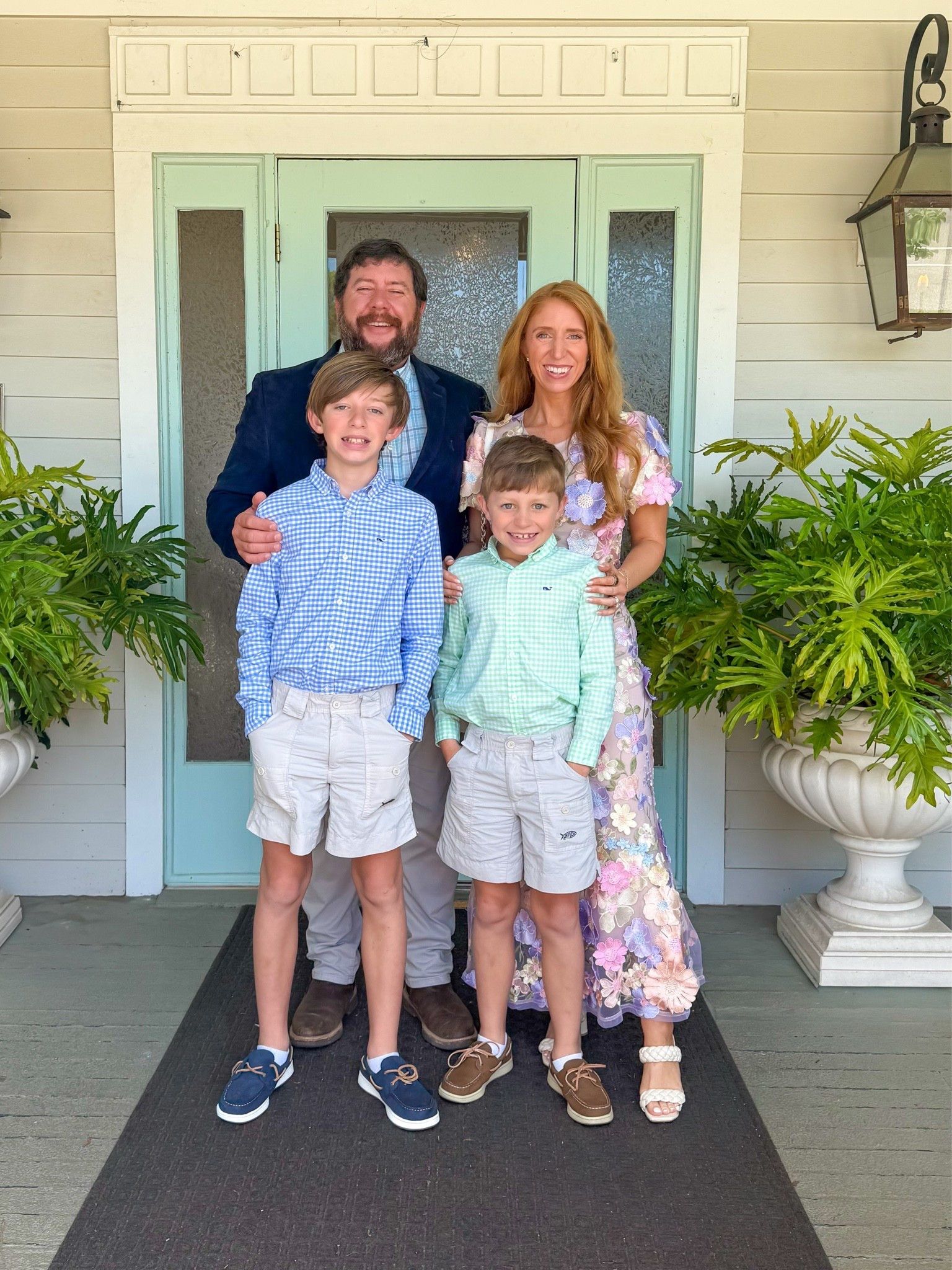 Mother’s Day outfits - I would wear that dress every day if I could! 






Floral dress 
Spring dress 
Wedding guest dress 
Boys outfits 
Spring outfits

#LTKmomlife #LTKootd #LTKSeasonal