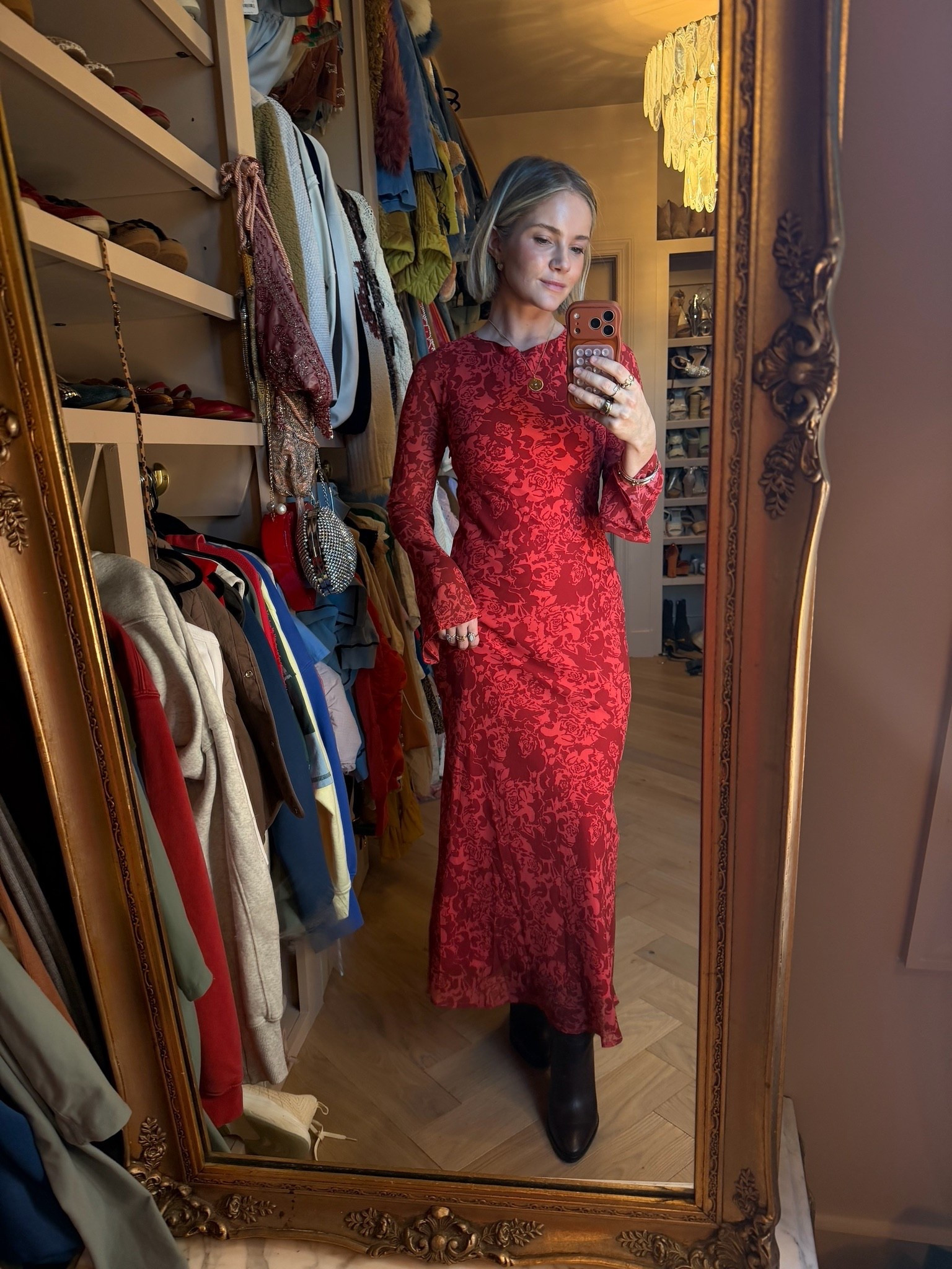 Affordable Thanksgiving dress! Also perfect for a fall or winter wedding! 

#LTKStyleTip #LTKWedding