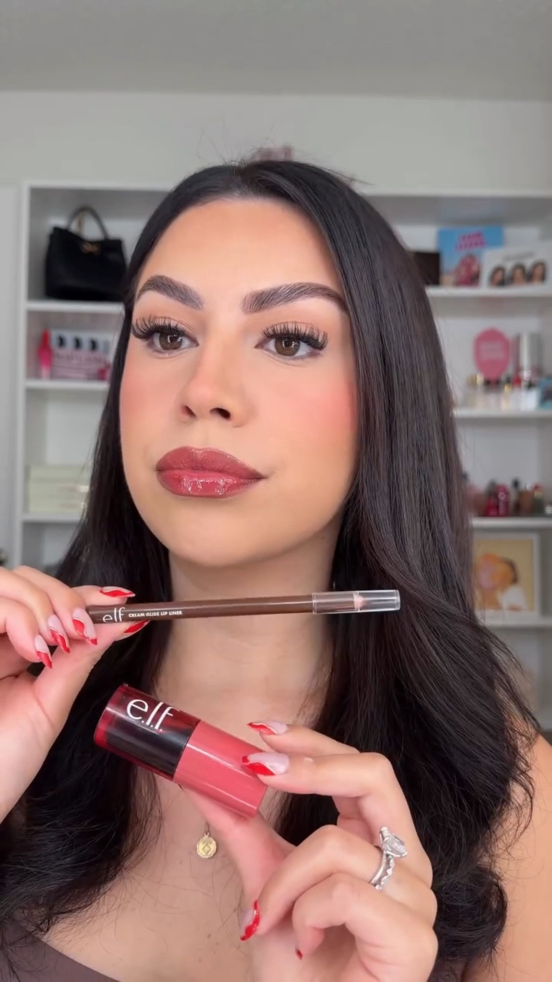 Festive cherry cola lip combo 🍒🥤✨

#elfcosmetics #lipcombo #festivelipcombo