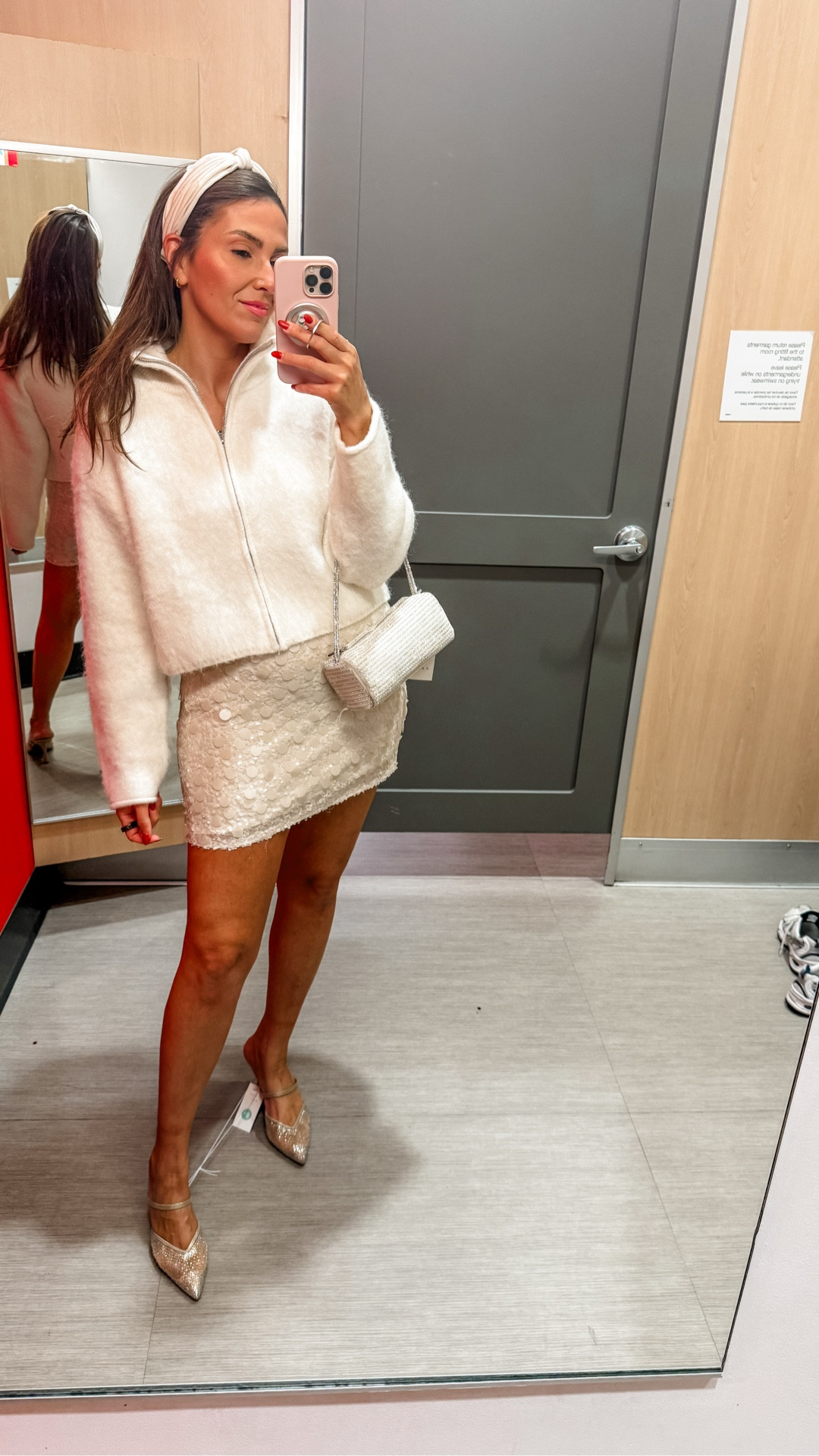 Sized down to XS sweater. S skirt 

#LTKootd #LTKgrwm #LTKHoliday