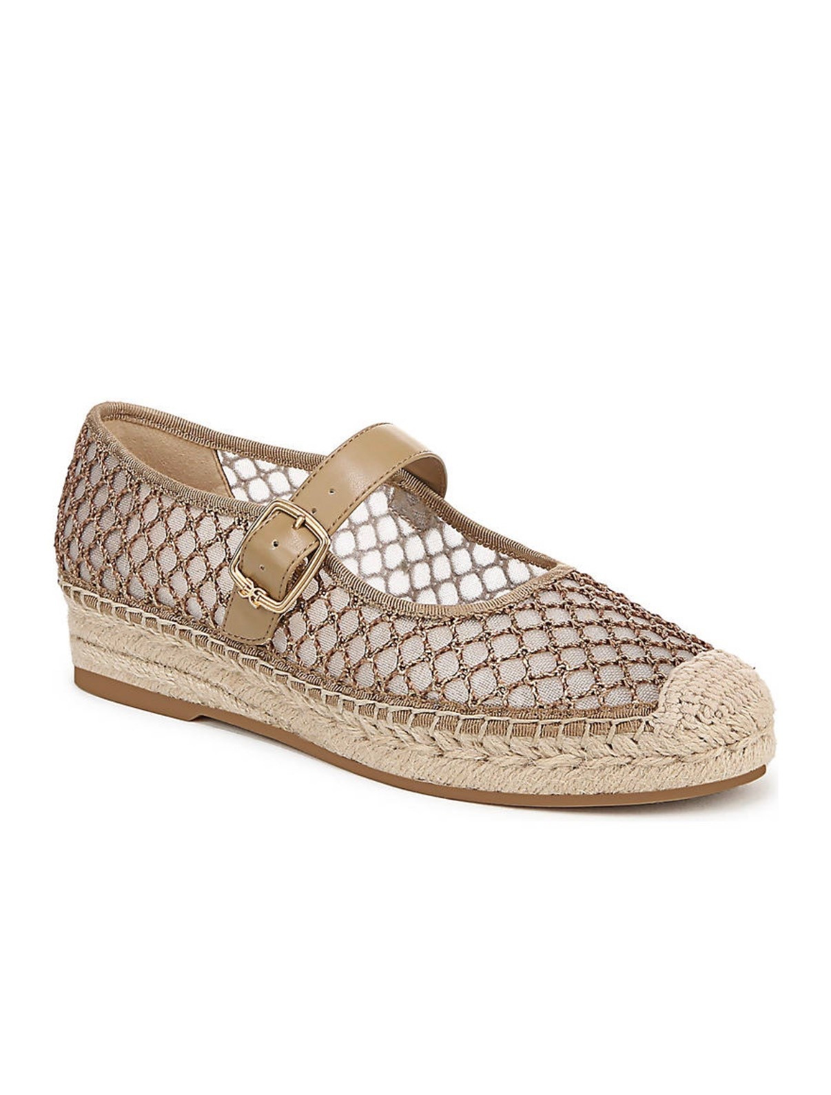 Loveeee this shoe! 
The IT shoe for spring and summer 

#springshoe #summervibes

#LTKootd #LTKgrwm #LTKPetite