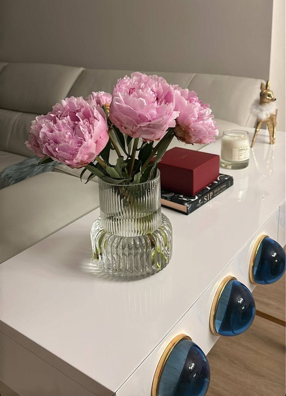 Holiday vibes in full bloom 🌸 

#LTKSeasonal #LTKHoliday #LTKHome