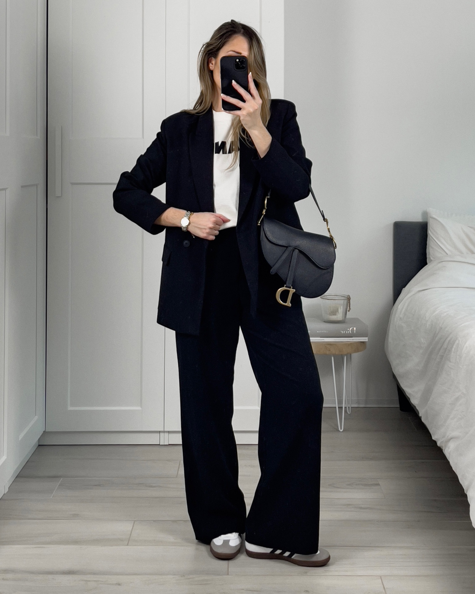 Wardrobe Staples

#LTKstyletip #LTKSeasonal #LTKworkwear