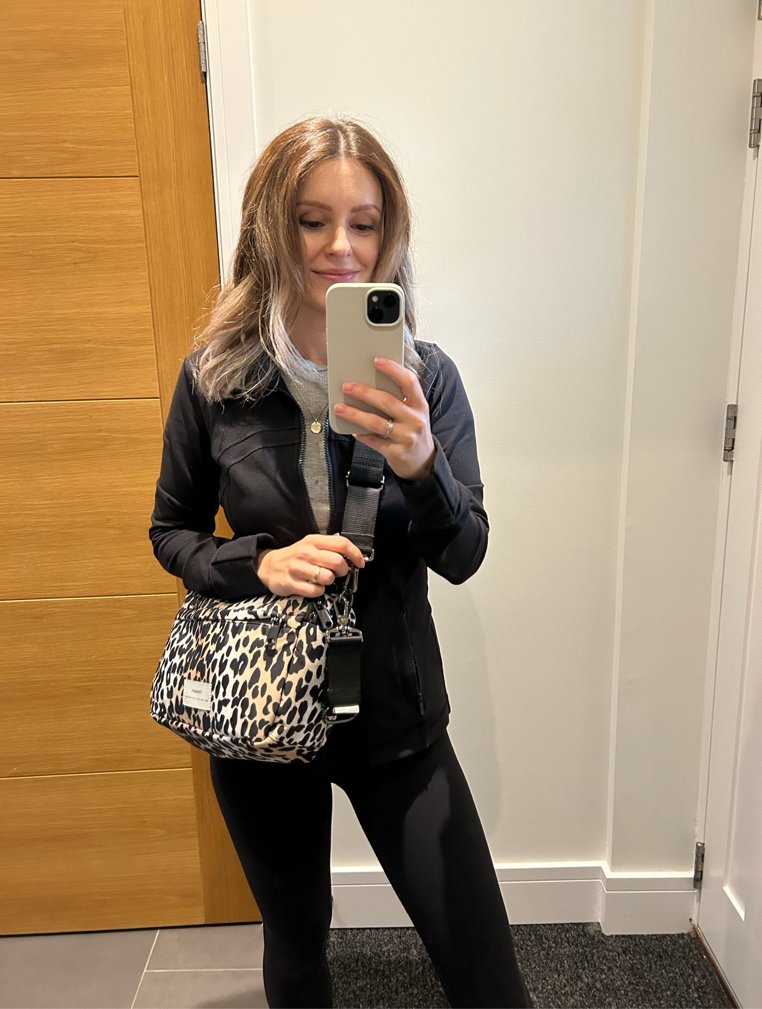School run outfit minimalist mum. All black and leopard print 

#LTKautumn #LTKstyletip #LTKuk