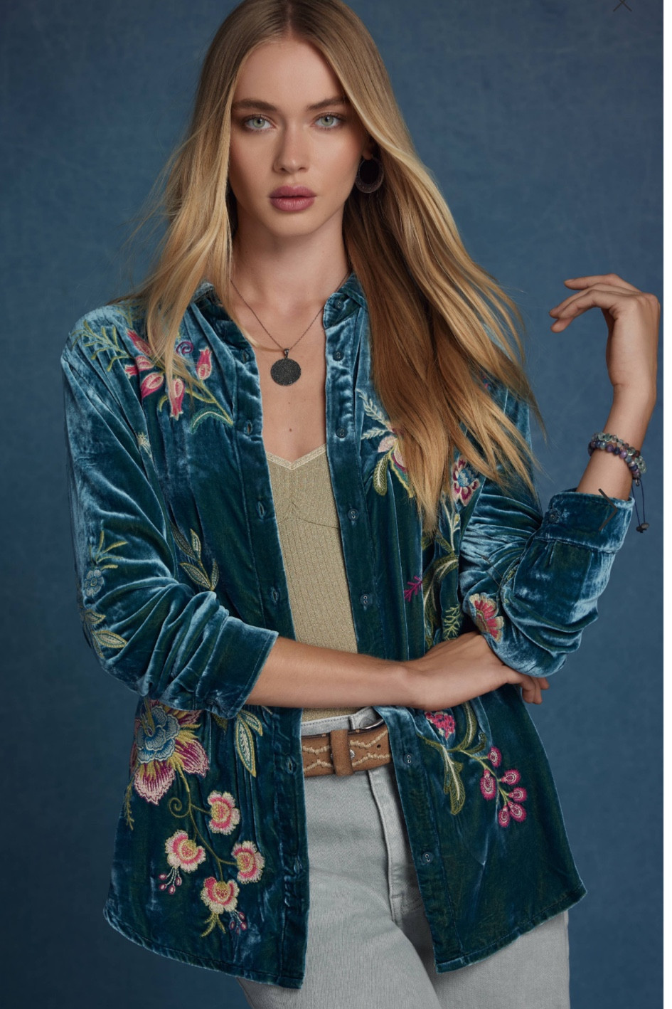 VELVET OVERSIZED SHIRT
Johnny Was

Crafted from a unique silk velvet blend fabric, the Julianna Velvet Oversized Shirt is rich in texture and color. Featuring a classic collared button front and long sleeves, this luxurious top is embellished with intricate embroidered detailing for a splash of color. Pair with fitted pants and coordinating jewelry for an eclectic look

#LTKWorkwear #LTKParties #LTKStyleTip