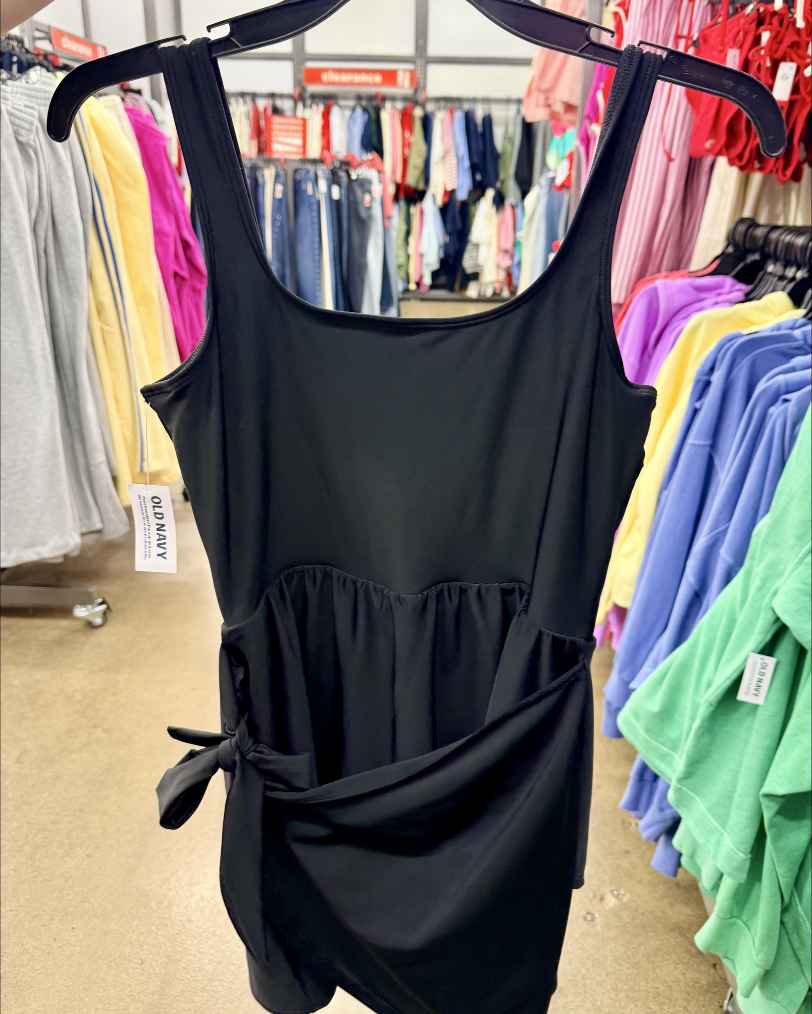 Modest one piece swimsuits and coverups from Old Navy on sale. 




Matte Side-Tie Swim Dress, modest swim, old navy swim

#LTKSaleAlert #LTKSeasonal #LTKSwim