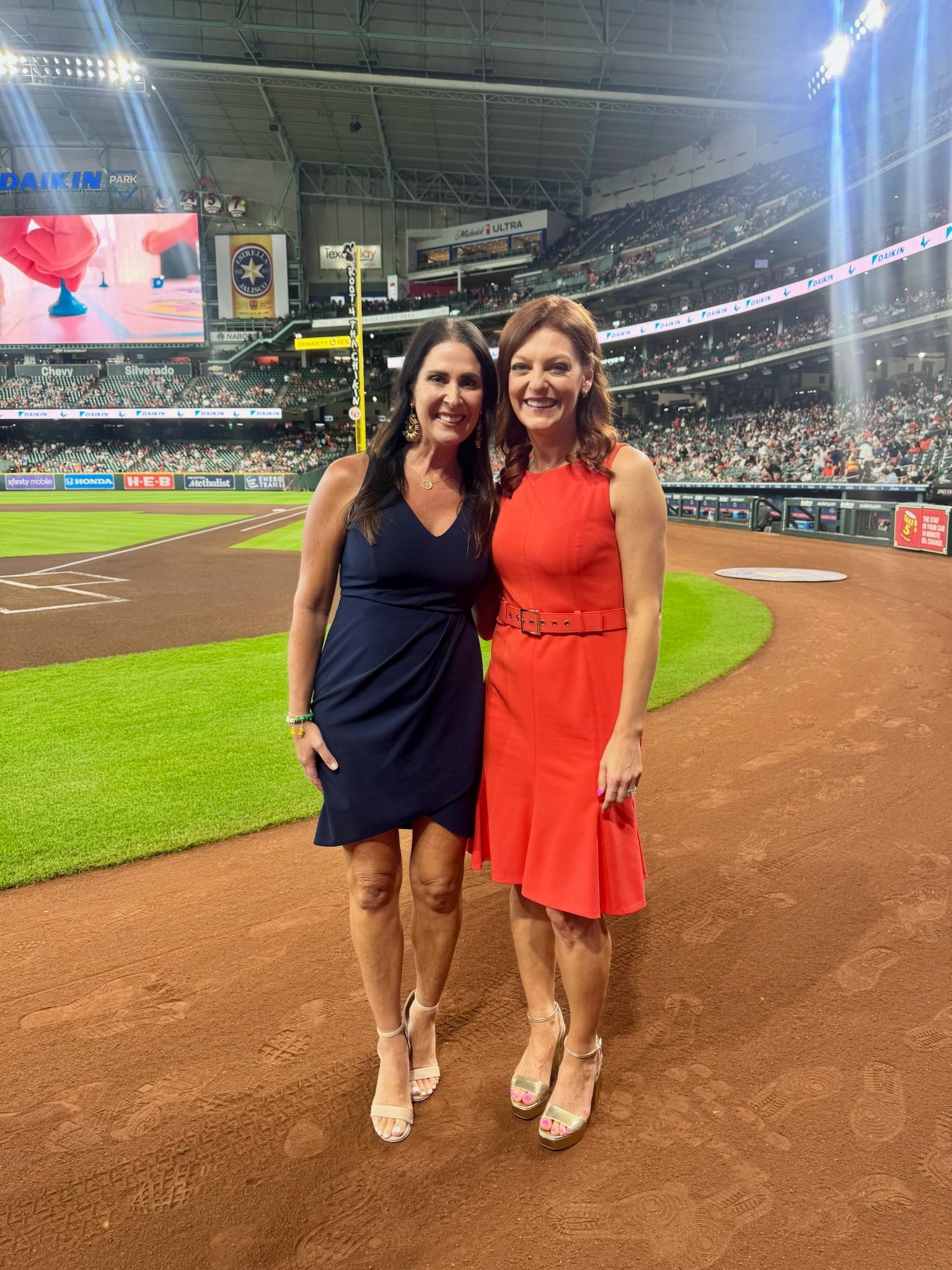 Astros vs. Rangers Game Day Outfit!

Emily Jones professional game day outfit

#LTKStyleTip #LTKFindsUnder100 #LTKWorkwear