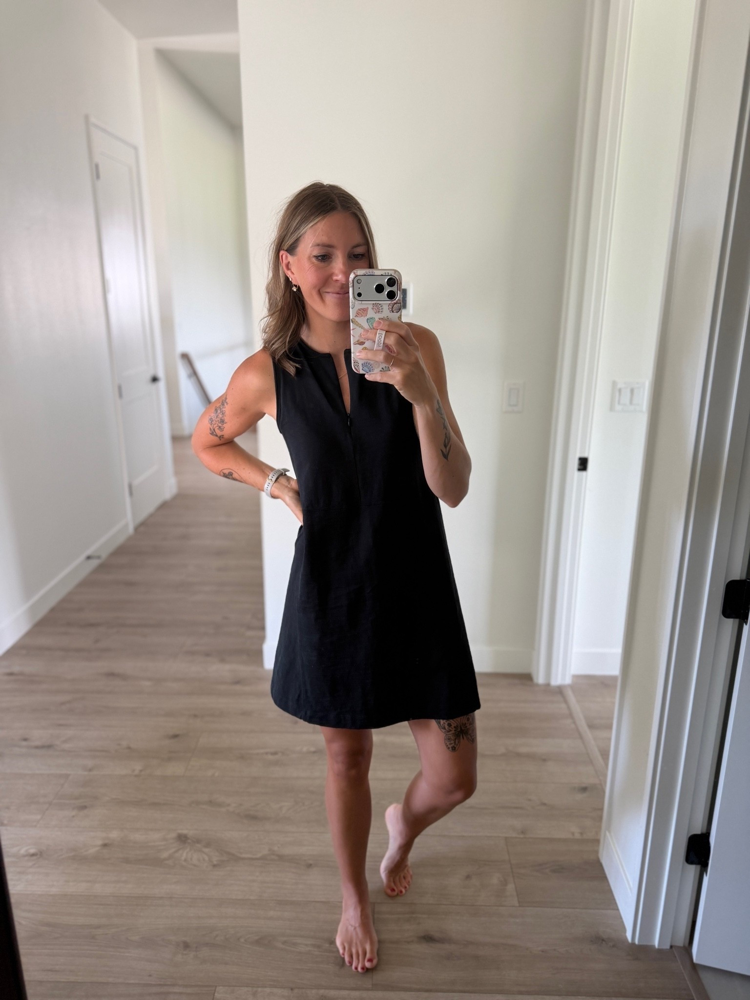 100% cotton dress that’s long enough for us tall girls! Super lightweight and cozy. I’m wearing a S.

#LTKootd #LTKmomlife #LTKSeasonal