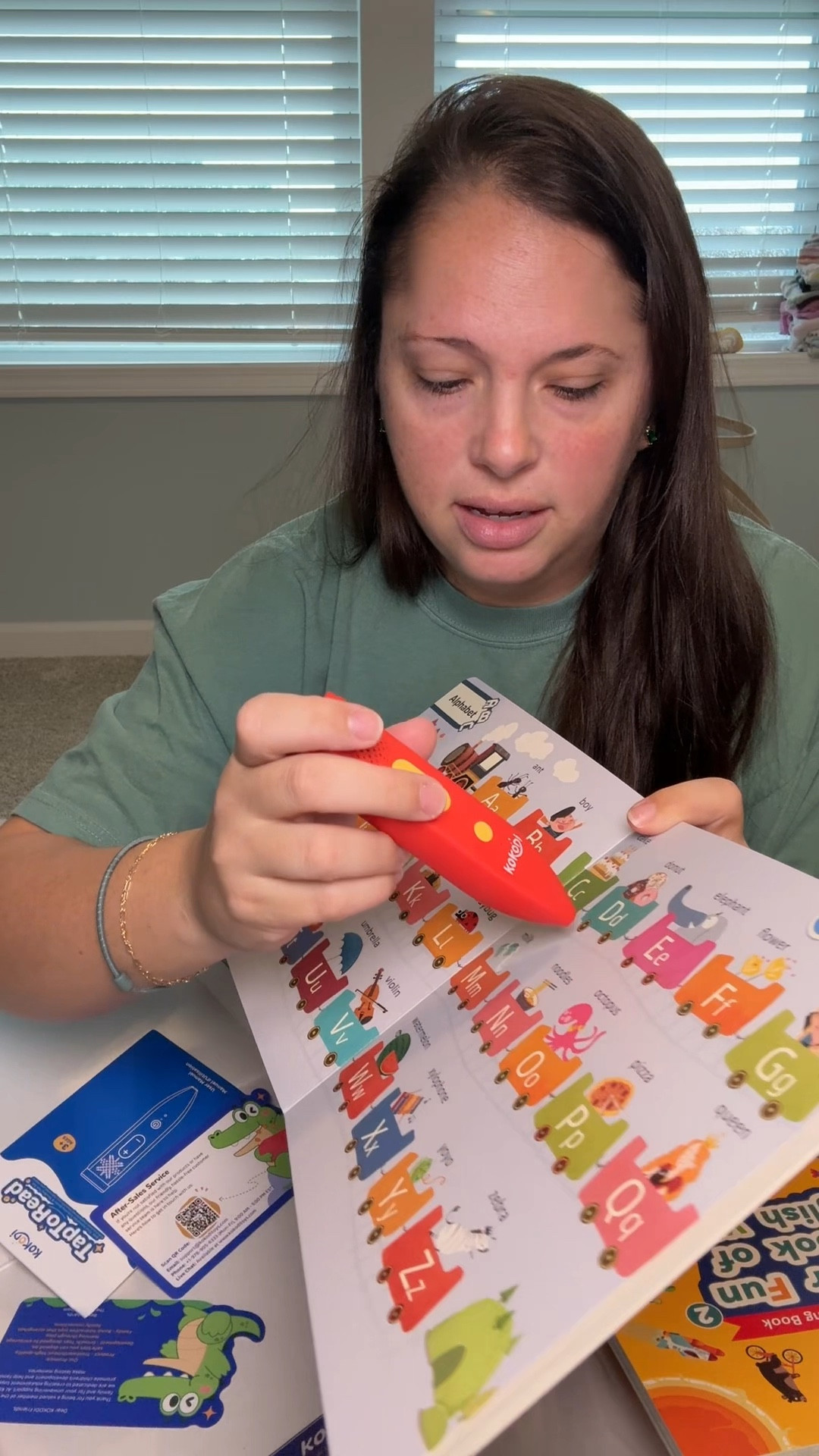 GIFT IDEA FOR TODDLERS: if you love having things for your toddlers to play with that doesn’t involve screens or iPads, this is a great gift idea! They can have fun exploring the pages by themselves while you are cooking or folding laundry, or you can read it together. I love the bundle options- they have great book choices available!

On sale still- but not for long! 

#LTKKids #LTKSaleAlert #LTKGiftGuide