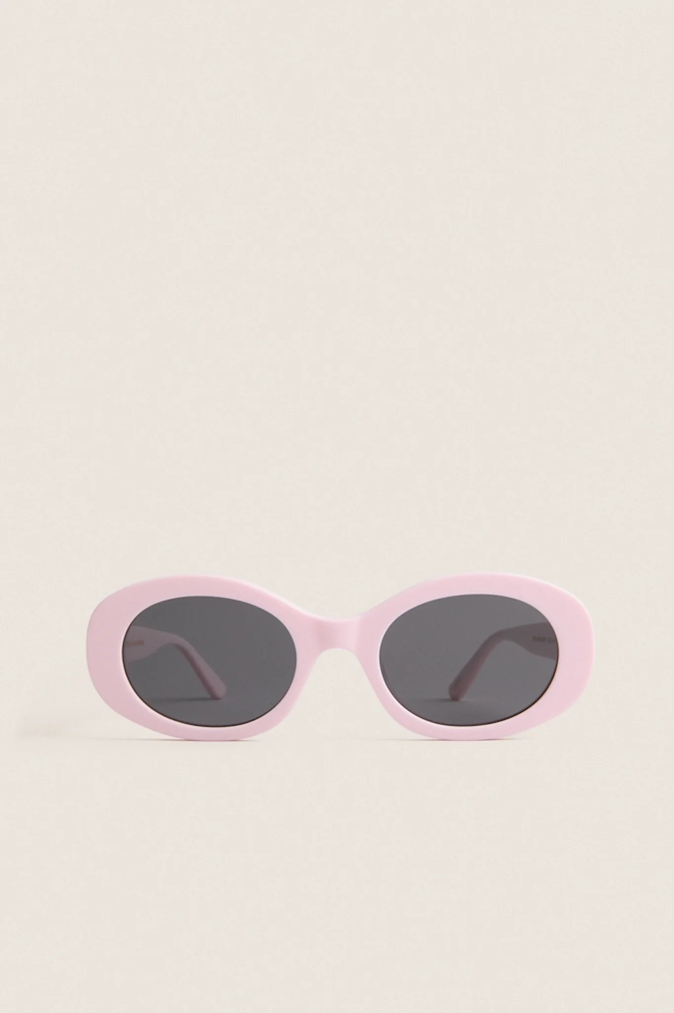 Powder Pink Polarized Lainey Sunglasses | Tuckernuck (US)