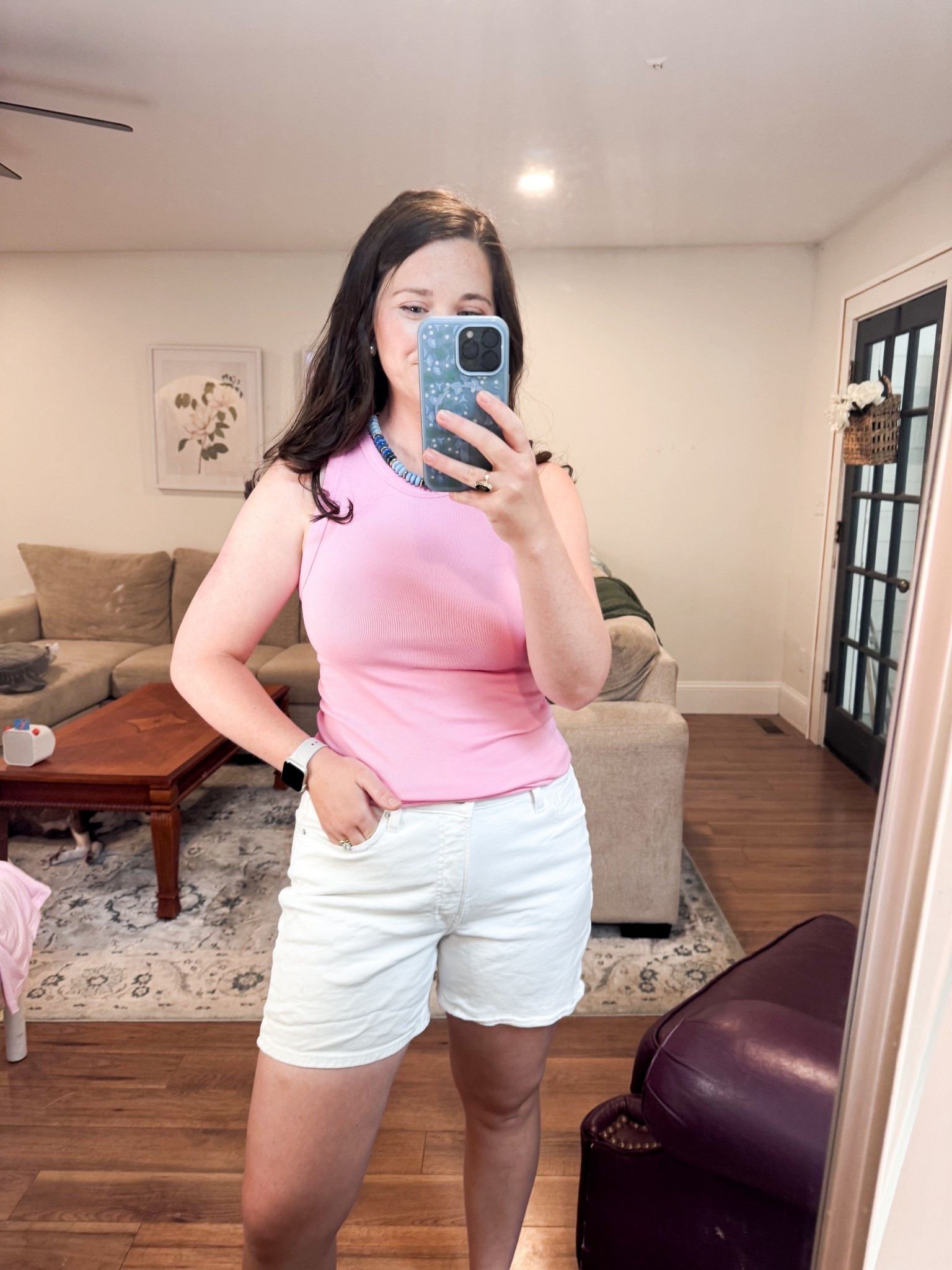 Easy mom outfit ideas 
