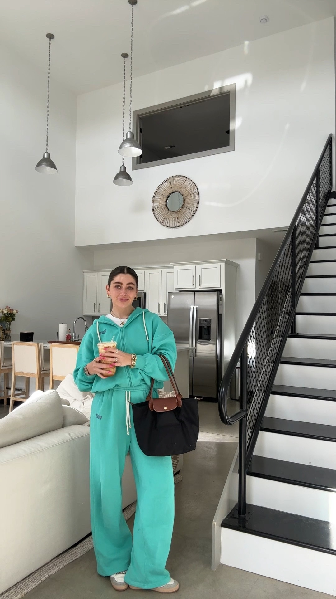 my fav set everrrrr💐 wearing small in pants, xs/s in jacket! 

#LTKSeasonal #LTKStyleTip