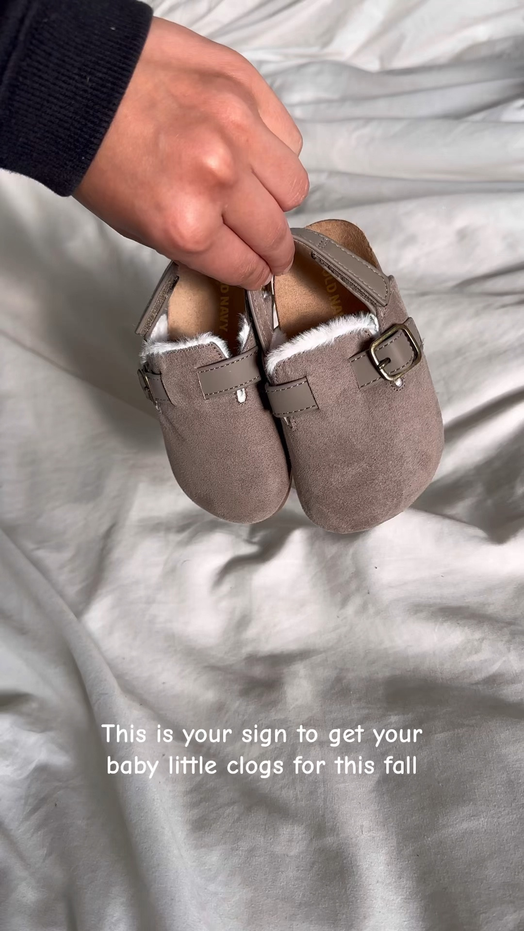 I caved and got my daughter these adorable tiny clogs!! I can’t wait for her to wear them this fall! ☁️✨🍂🍁🪵 
I linked this exact pair+ some others for babies and toddlers!
#clogs #babyclogs #fallfavorite  

#LTKSeasonal #LTKbaby #LTKFind