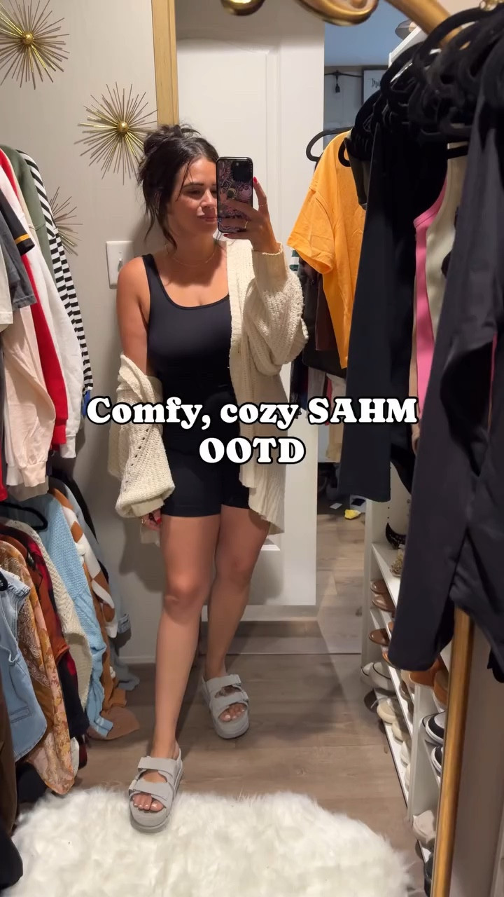 What I wear as a stay at home mom who also works from home! 

Sizing details: 
•I’m 5’3 weighing 149 lbs 
•romper is a size L 
•cardigan is XL 
•shoes are a size 8 

Cardigan is old from American Eagle but I linked some similar ones that they have in stock right now! 

Comment SHOP below to receive a DM with the link to shop this post on my LTK ⬇ https://liketk.it/4N2RL

#midsizestyleinspo #midsizemama #sahmoutfit #wfhmoutfit #easymomoutfit 

Midsize style, midsize fashion, easy mom outfit, mom style, comfy outfit, cozy outfit, midsize outfits ideas, midsize fashion, curvy mama, plus size ladies, Amazon fashion, Amazon finds, American Eagle, fall transitional outfit, back to school outfit ideas