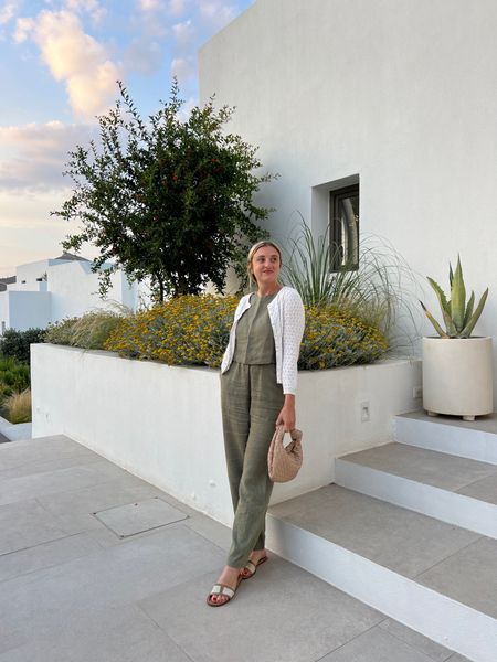 living in this olive linen set this summer 🫒

#LTKTravel