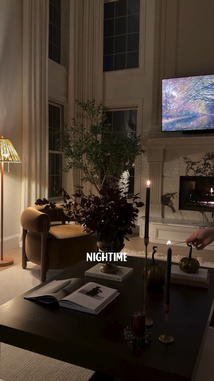 DAY or NIGHT? 🍂🌙 Same space, two completely different fall moods.

Decorate for fall with me with @allmodern 🤎 Which one are you choosing? #allmodern #allmodernpartner #halloweeen #september #fall