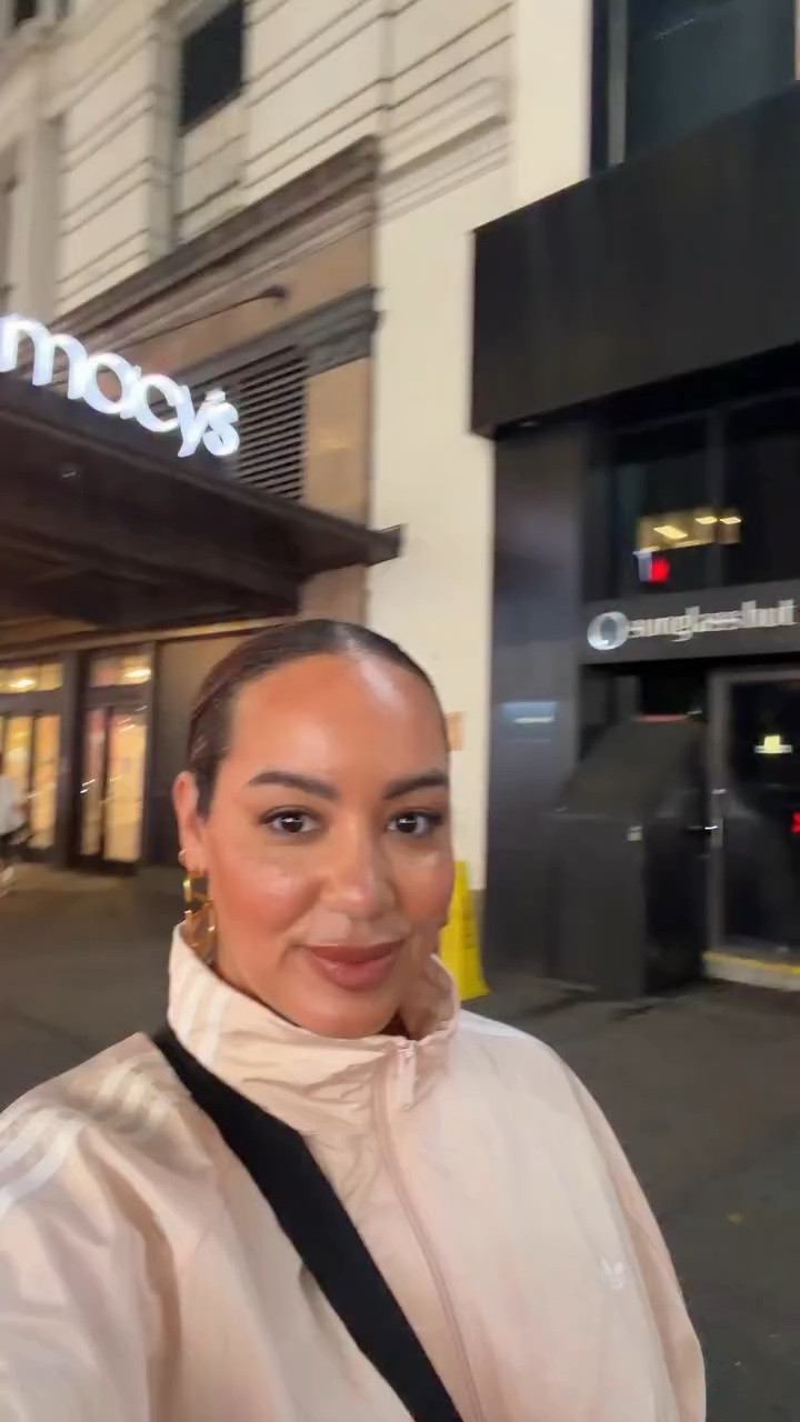 Whenever I go to the Macy’s on 34th st. Im walking out of there with something…and don’t let them have a sale😂 #macysstylecrew #macysspringsale

#LTKootd #LTKSaleAlert #LTKdayinmylife
