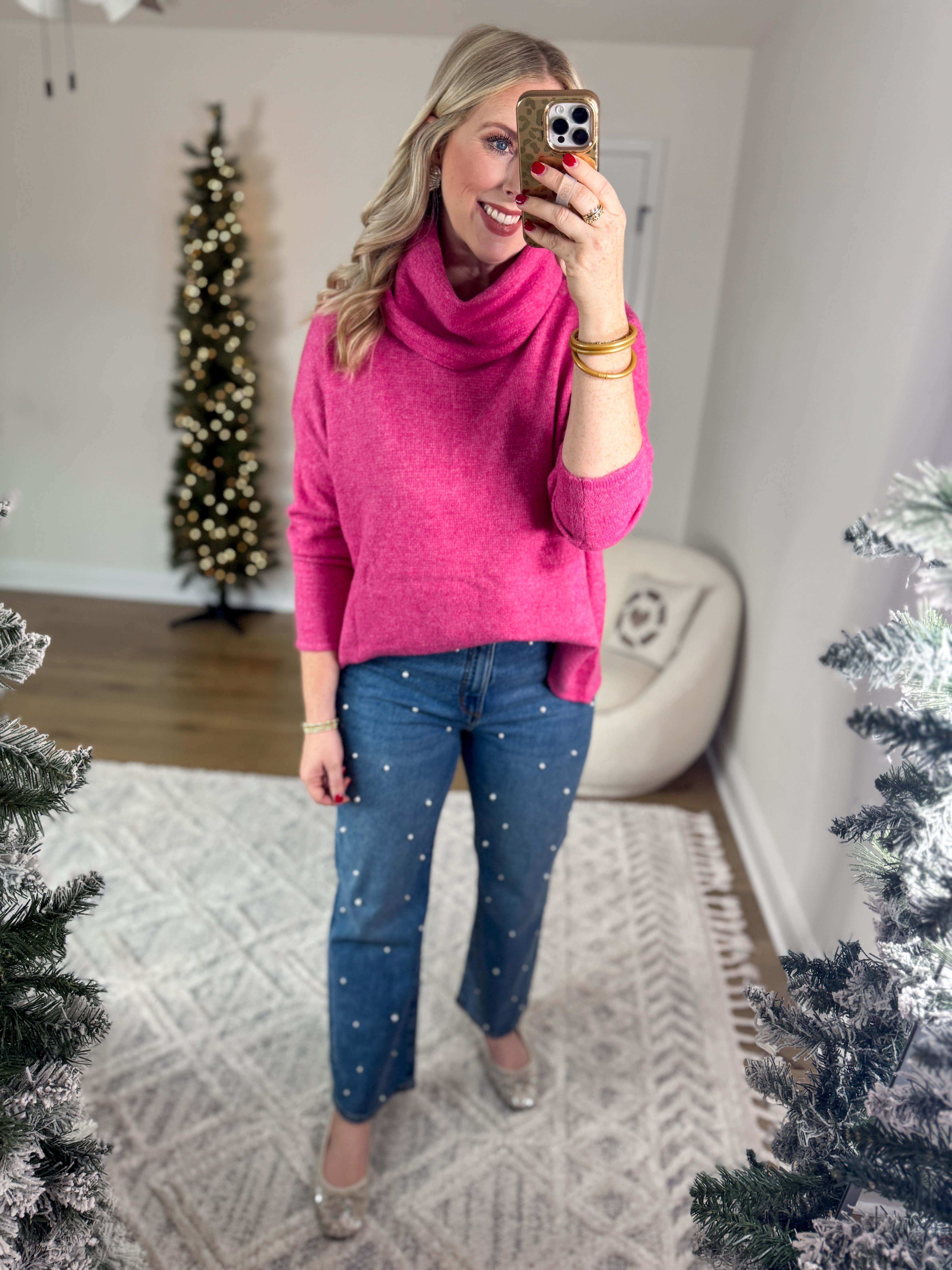 Weekend Walmart Wins try on 
Cowl neck sweater- medium 
Pearl jeans 
Sequin flats 

#LTKFindsUnder50 #LTKSaleAlert #LTKCyberWeek