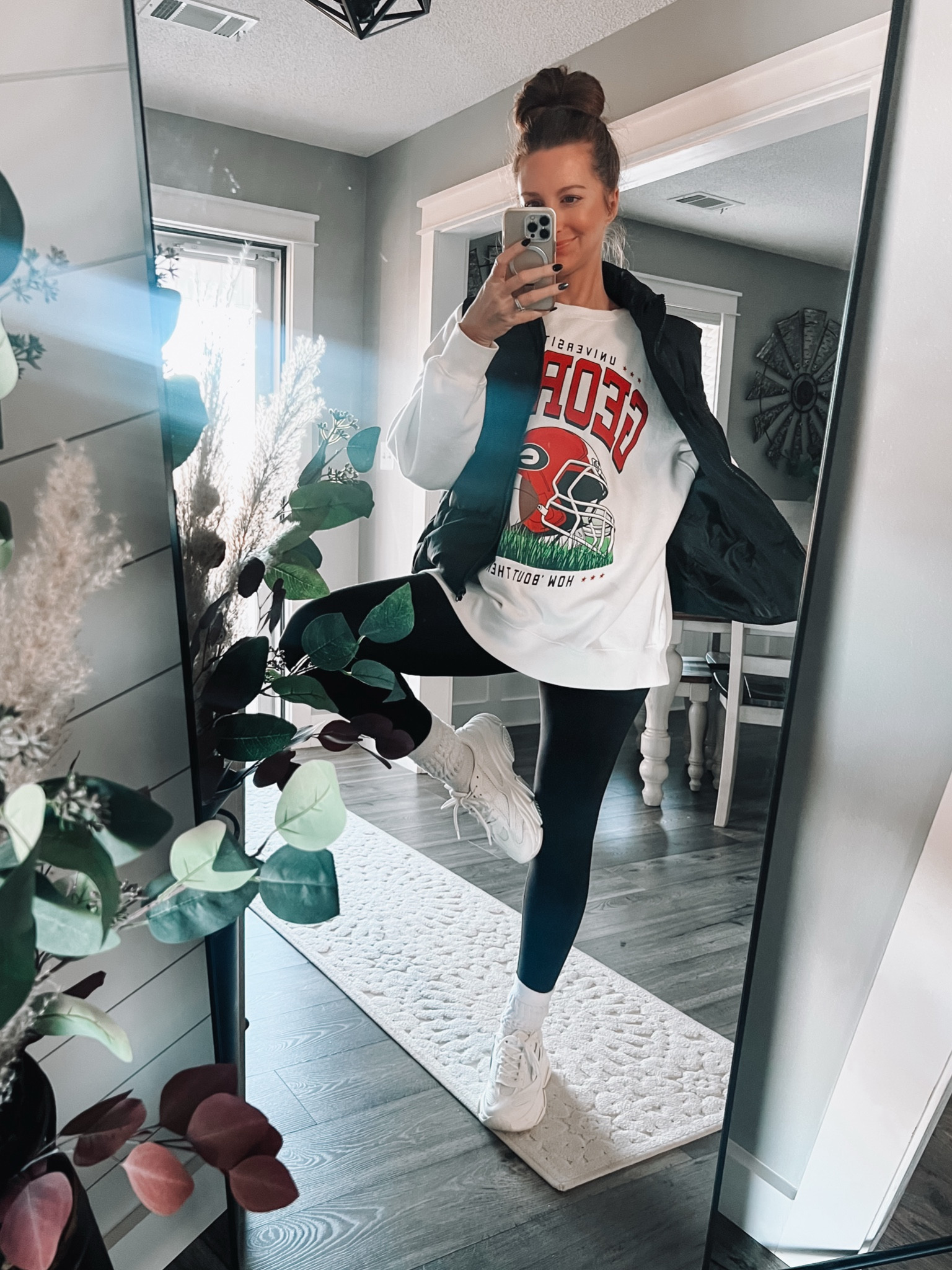 GAME DAY!!! GO DAWGS! ❤️🖤🤍



#LTKActive #LTKSaleAlert #LTKFindsUnder100