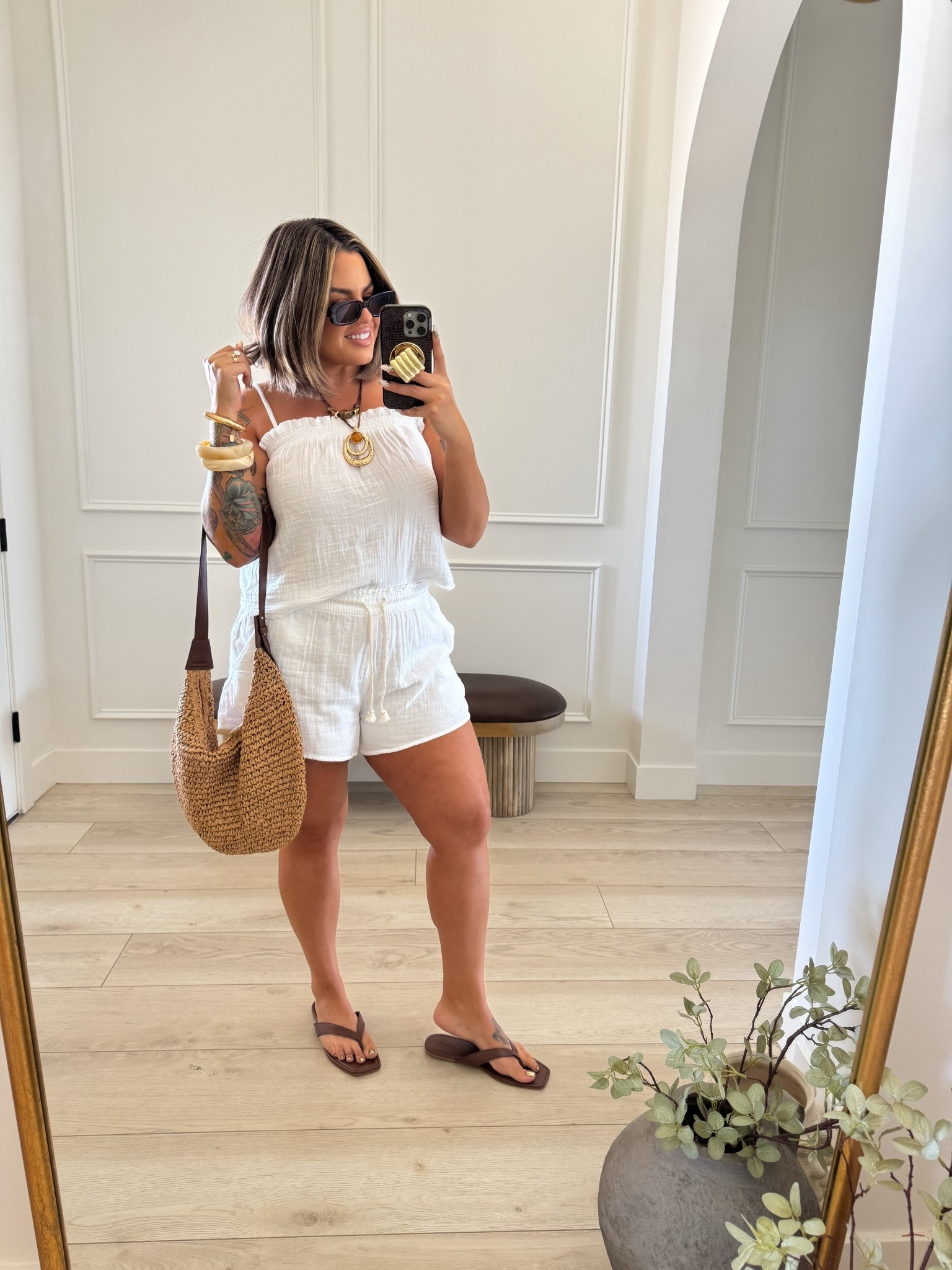 Size M in the top and L in the shorts 
