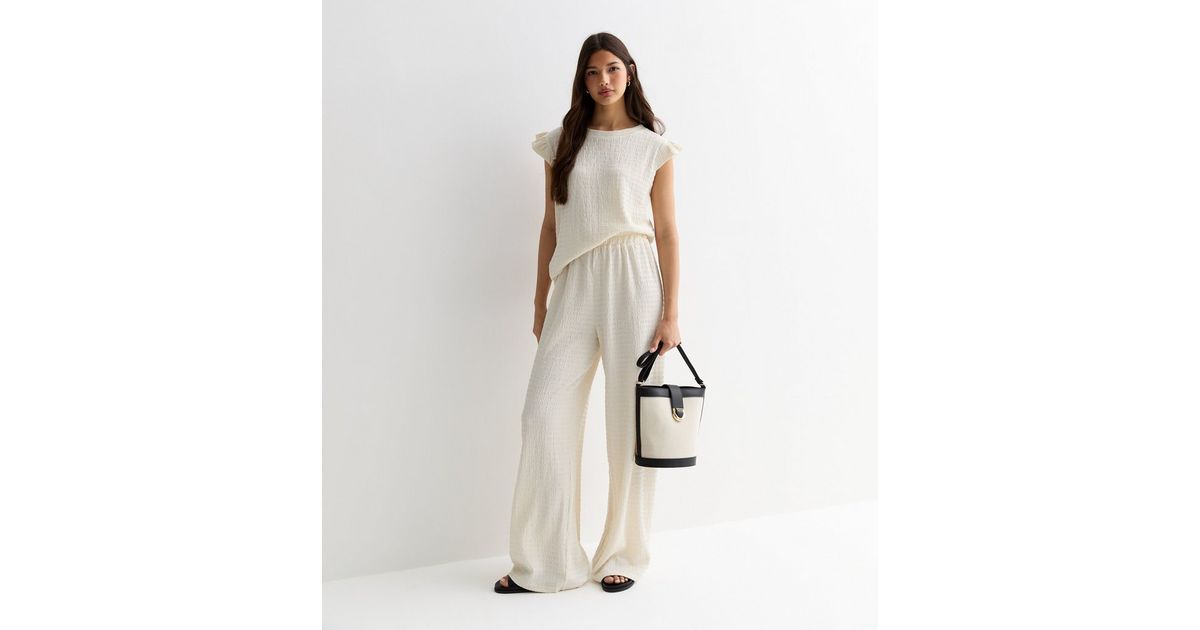 Gini London Cream Textured Wide Leg Trousers | New Look | New Look (UK)