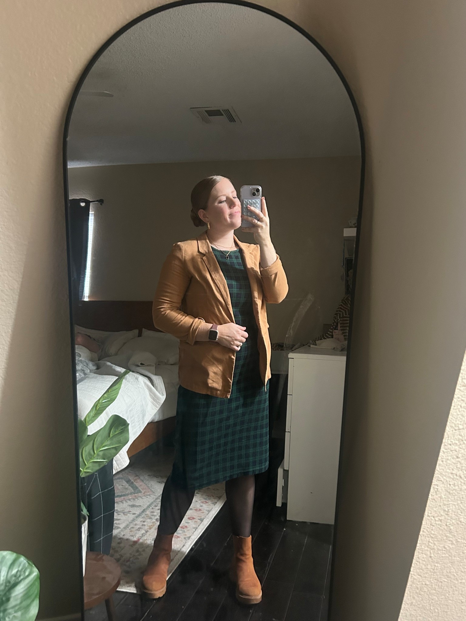 Chilly Sunday outfit! Boots are linked! I'll link similar skirts since mine is out of stock. 