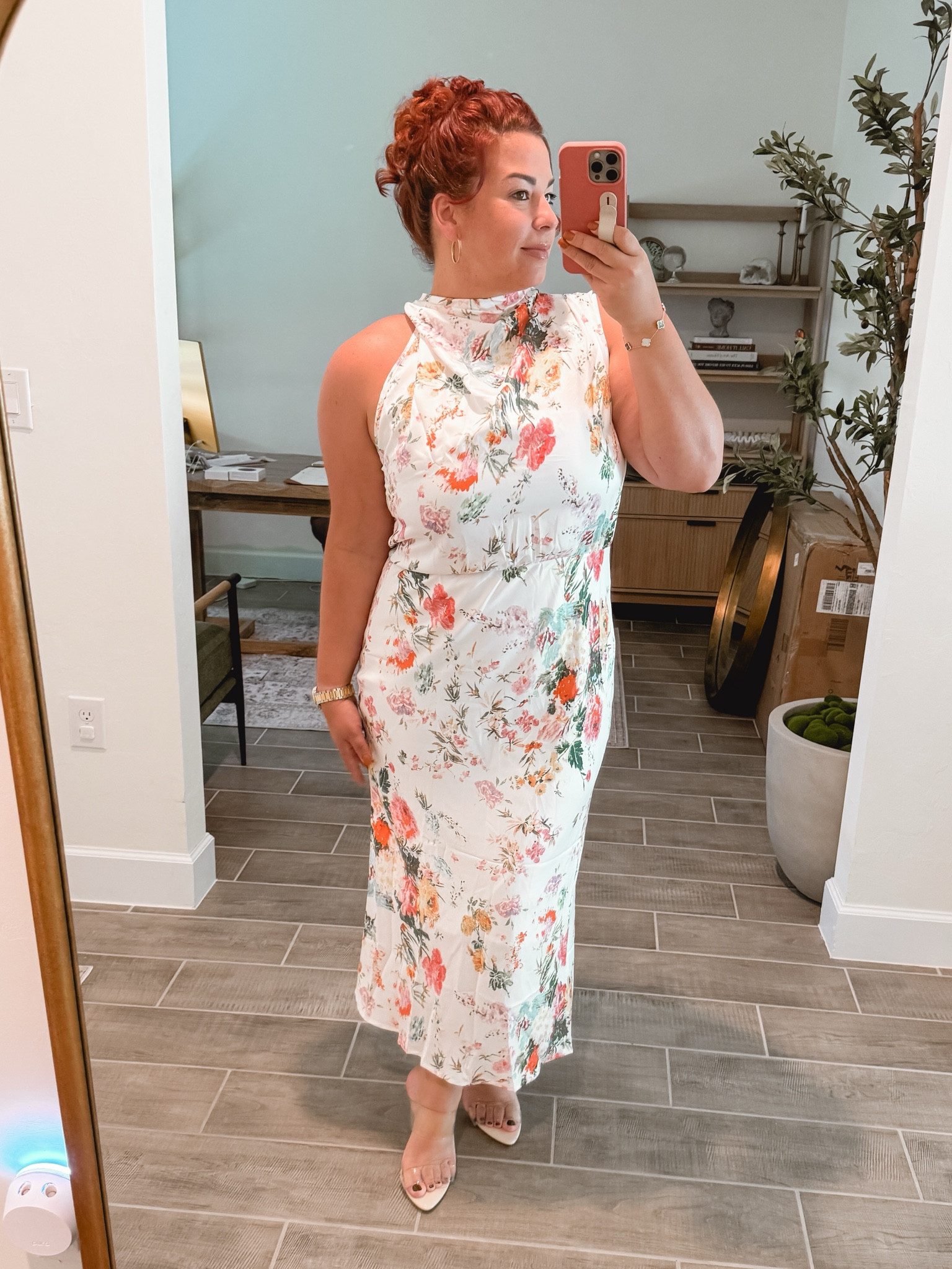 The perfect wedding guest dress from Amazon , looks and feels amazing . Silk dress 