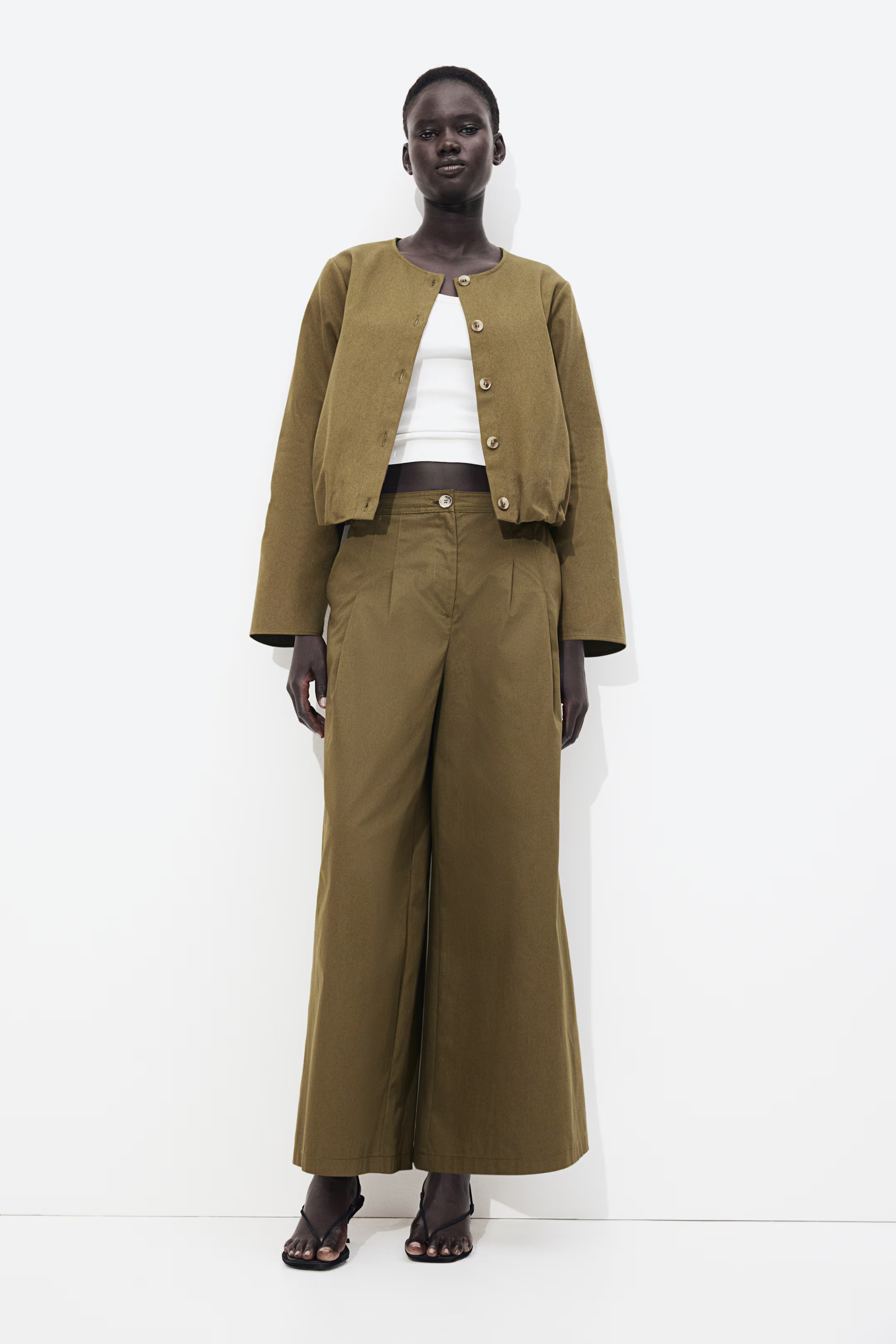 Veste en twill avec base froncée - Beige - FEMME | H&M FR | H&M (FR, IT, ES, PT, BE)