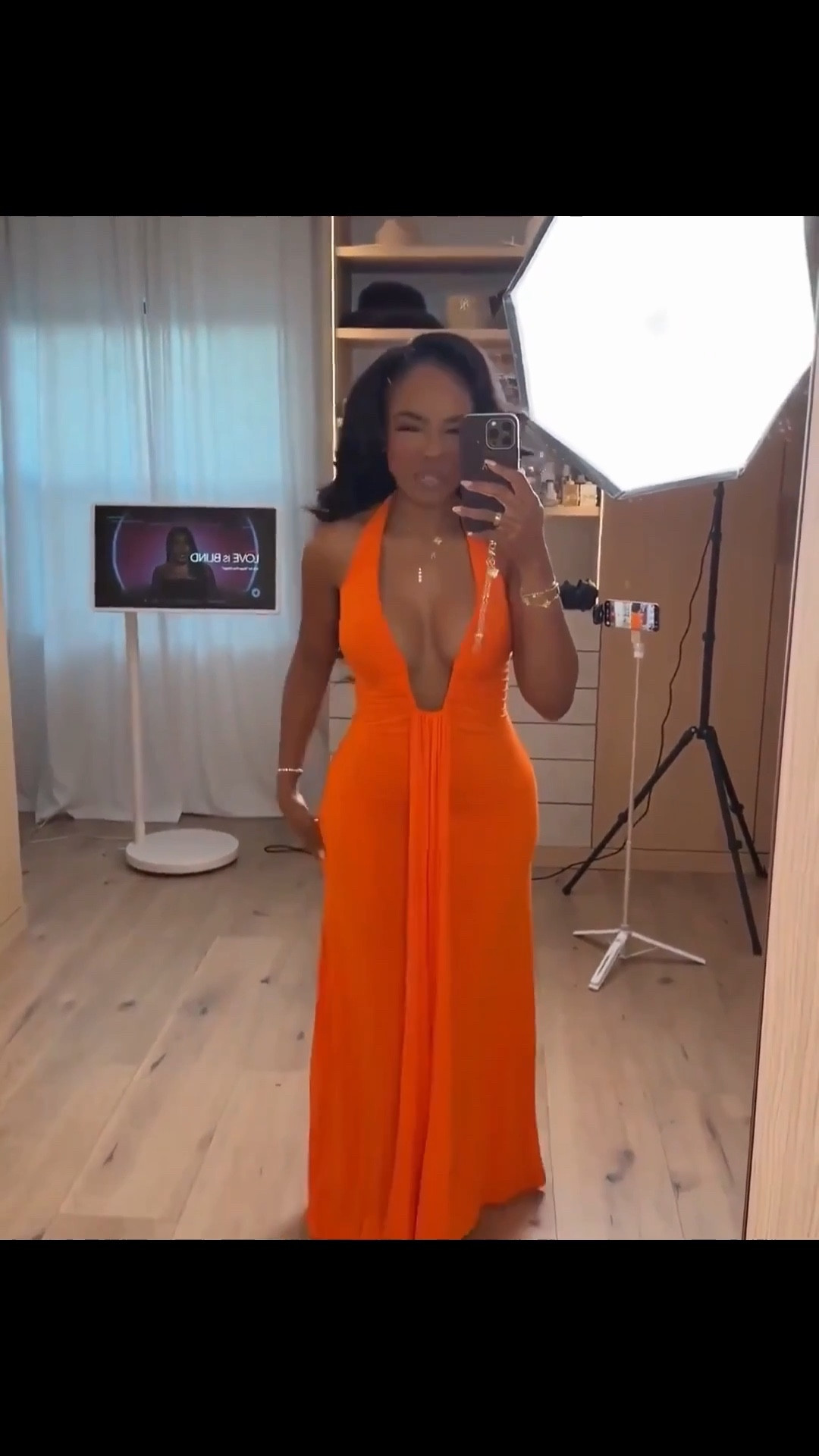 Scroll to shop these two stunning statement dresses styled for elevated evening looks. A bold maxi dress instantly makes an outfit feel special, whether you go for vibrant color or a neutral tone, and these are pieces you can rewear for events, vacations, and special nights out while the cost per wear continues to drop over time.

Perfect for weddings, vacation dinners, date nights, special events, or summer evening outfits.

5'4" | 138 lbs | 34D bust | 27" waist | 40" hips

Follow me on Instagram and YouTube @kirasfashionfinds



#LTKPetite #LTKvlog #LTKgrwm