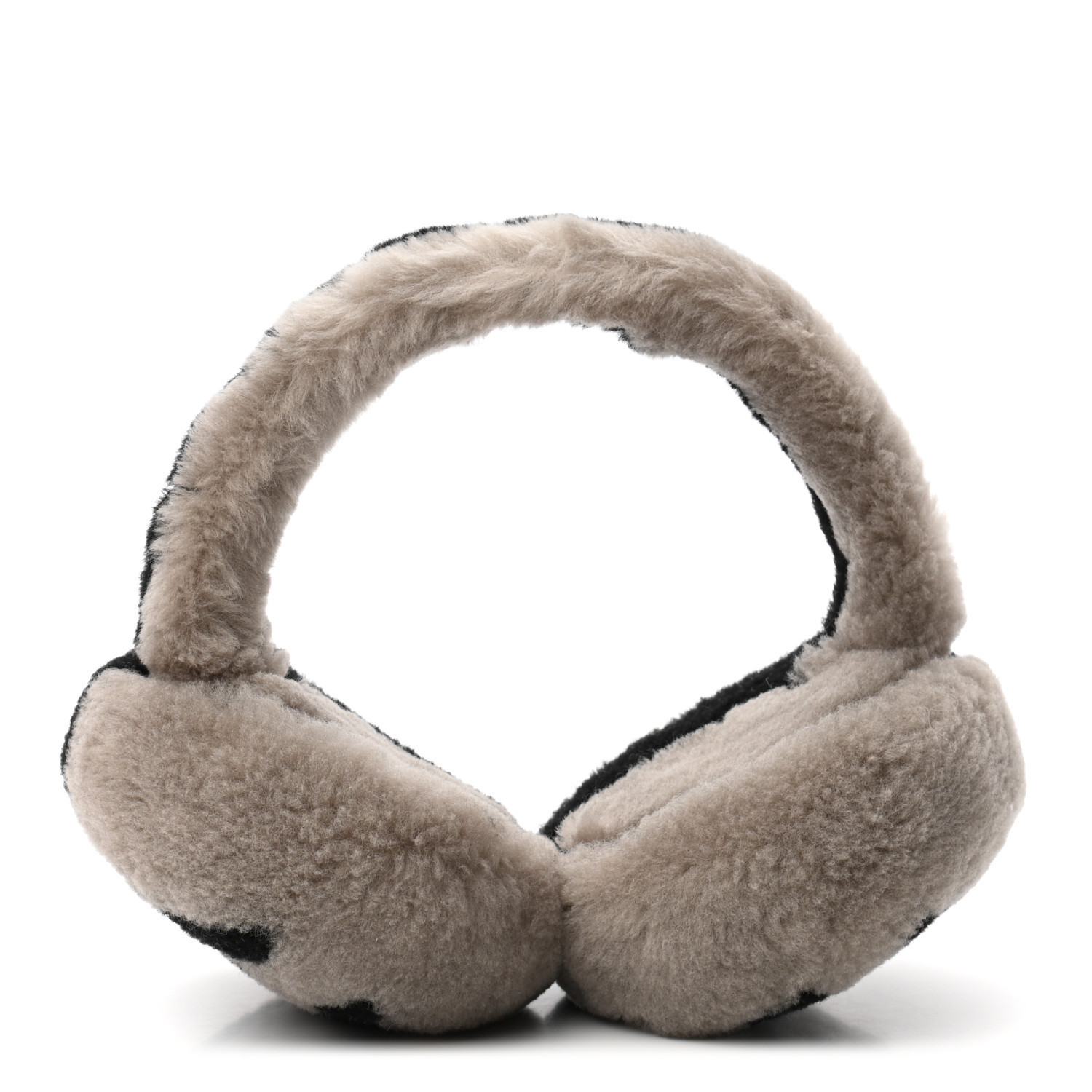 CHANEL

Shearling CC Ear Muffs Beige Black | Fashionphile