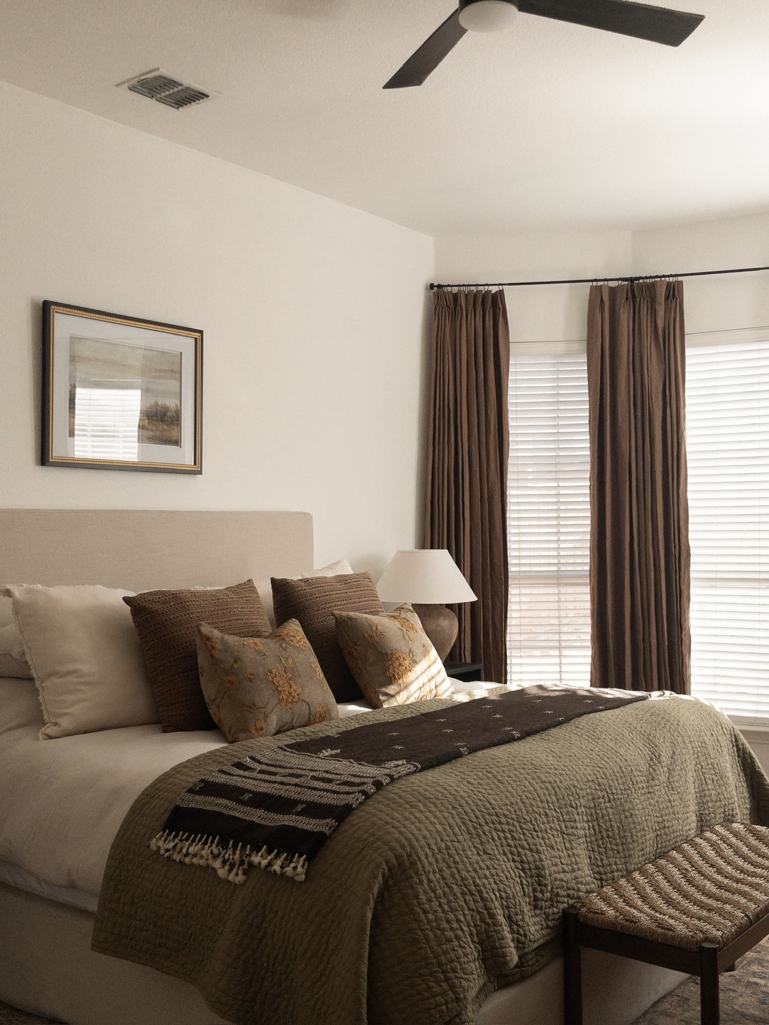 One of my favorite fall bedrooms from our old house! 

moody primary bedroom, brown primary bedroom, brown home decor, earthy master bedroom, brown curtains, fall home

#LTKSeasonal #LTKHome
