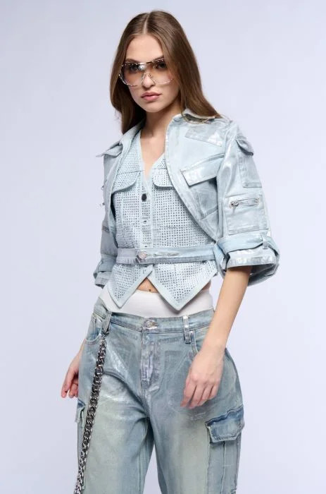 CARGO CROPPED CUT METALLIC DENIM JACKET | AKIRA