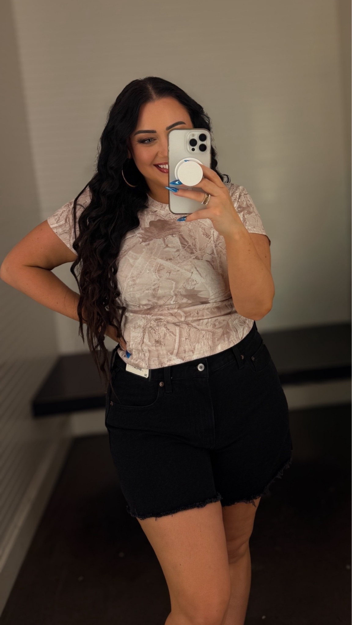 Top large code Brenna10 for discount 
Dad short 32 runs true to size
For reference, I’m 188lbs and 5’5

￼

#LTKSeasonal #LTKMidsize #LTKootd
