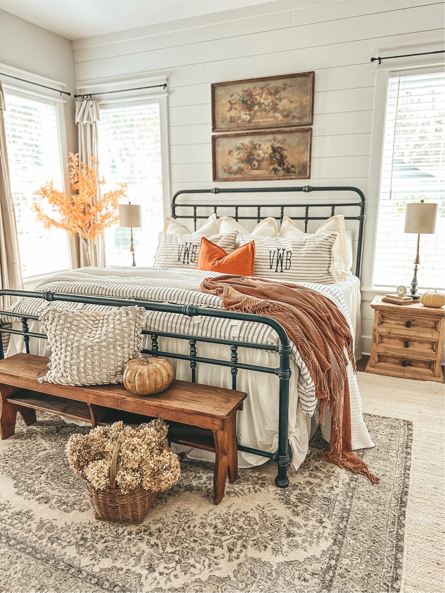 Cozy fall farmhouse bedroom

#LTKhome #LTKHoliday #LTKSeasonal