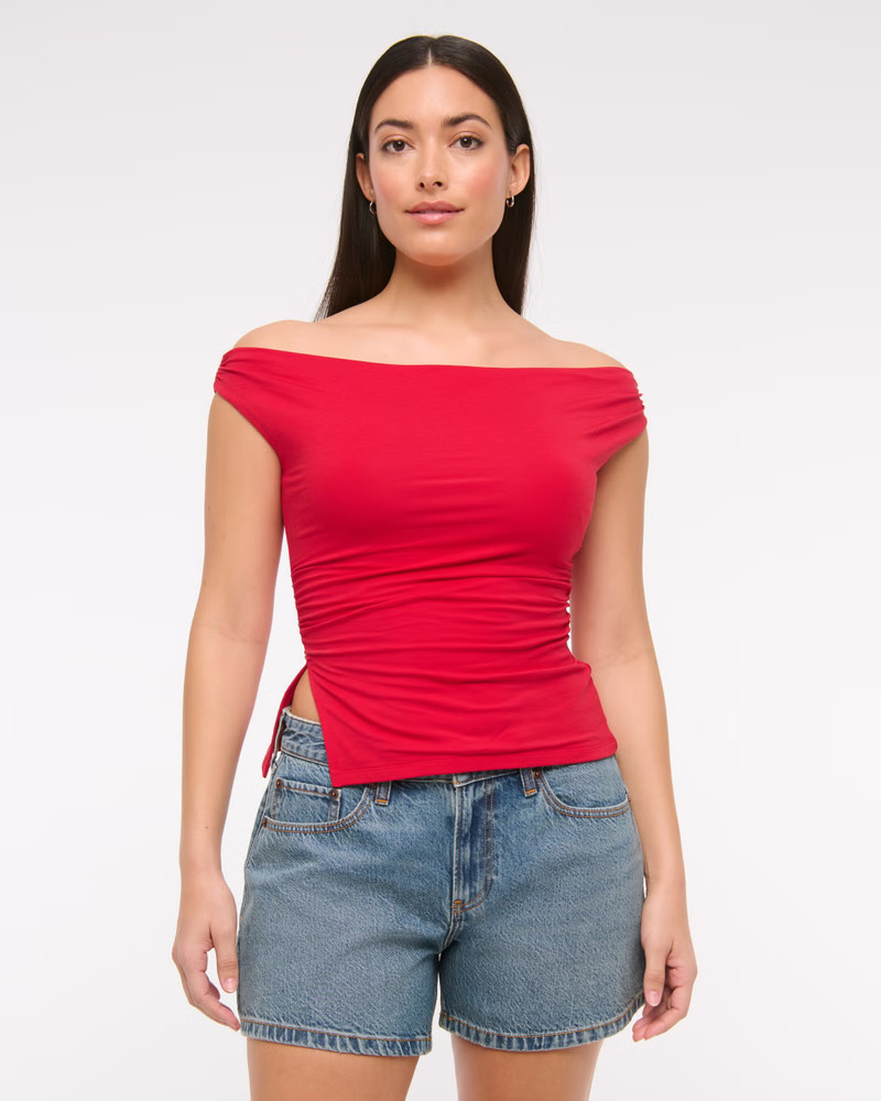 Curve Love Mid Rise A-Line Short | Abercrombie & Fitch (US)