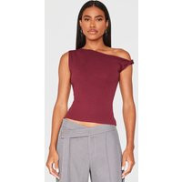 Burgundy Fine Knit Twist Neck Vest Top | PrettyLittleThing US