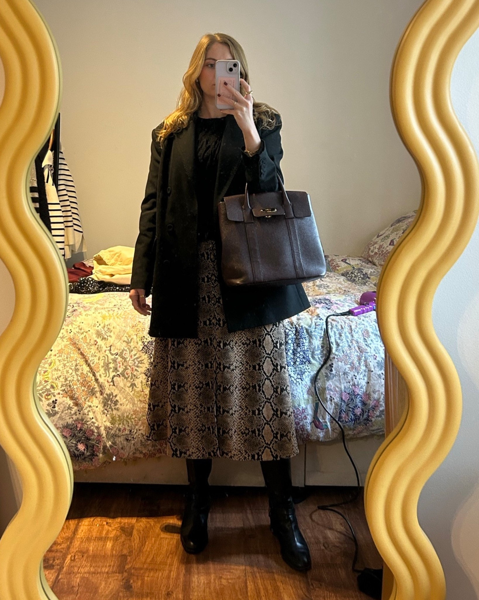 Workwear, London office, autumn office outfit, black blazer, snake skirt, black knee high boots

#LTKuk #LTKworkwear #LTKwinter
