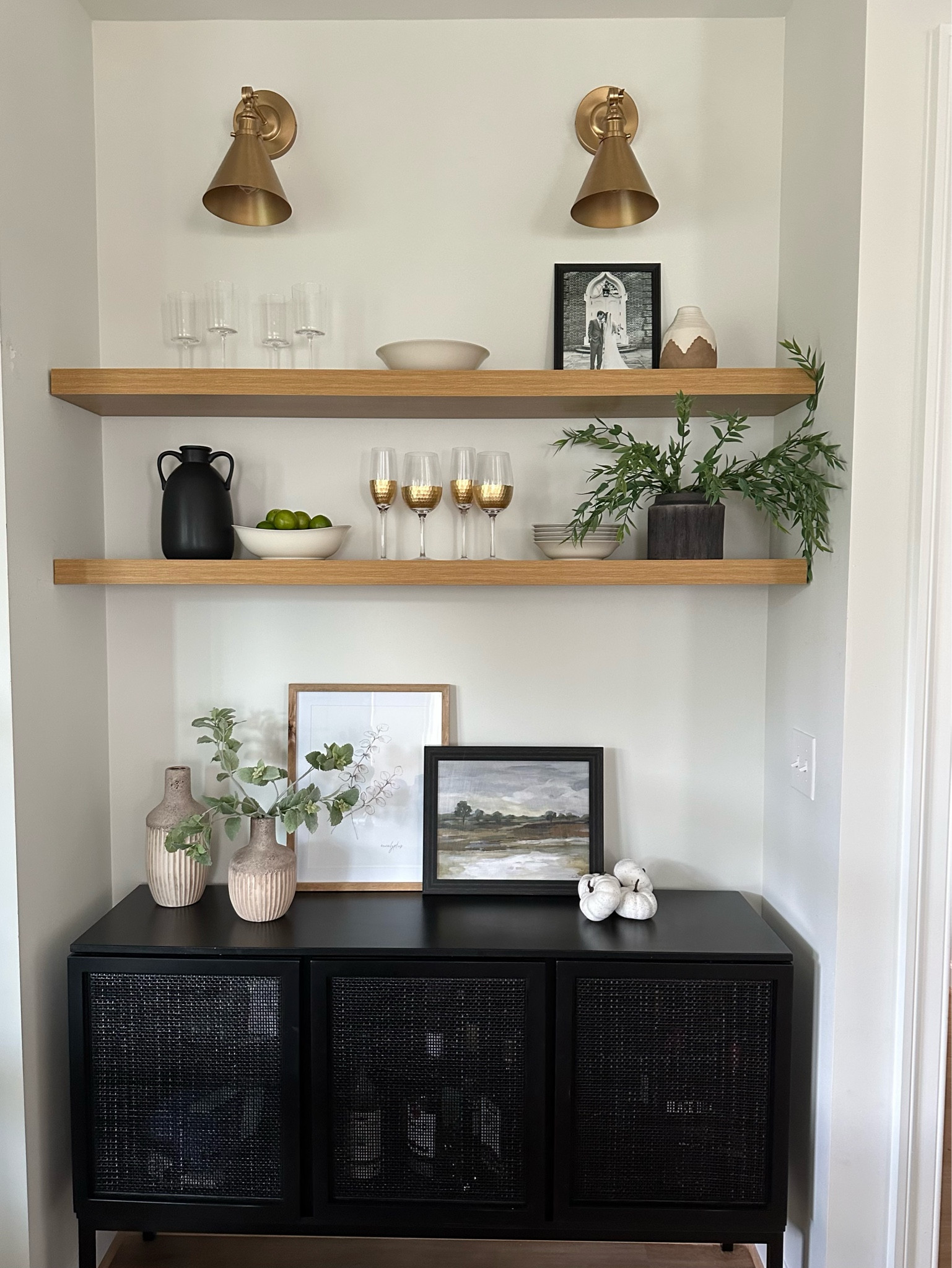 Dining nook - DIY - floating shelves - shelf decor - shelf styling 

#LTKstyletip #LTKhome #LTKSeasonal