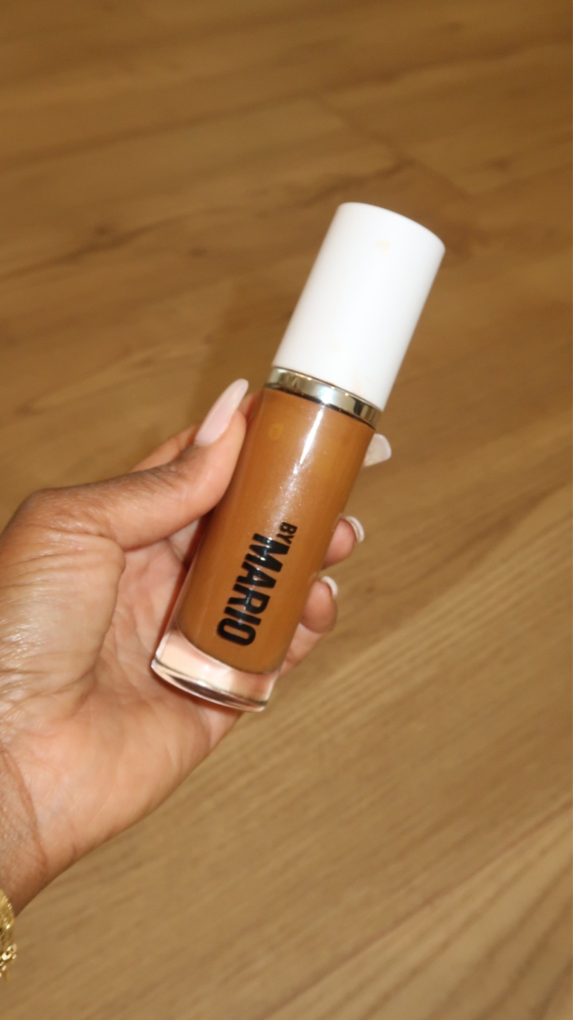 Scroll to shop! ✨ My favorite makeup. Everything is linked below.👇🏾

Desliza para comprar. ✨ Mi maquillaje favorito.

📲 Download the free LTK app & follow me @kirasfashionfinds to shop all my daily finds.

#LTKselfcare #LTKBeauty #LTKvlog