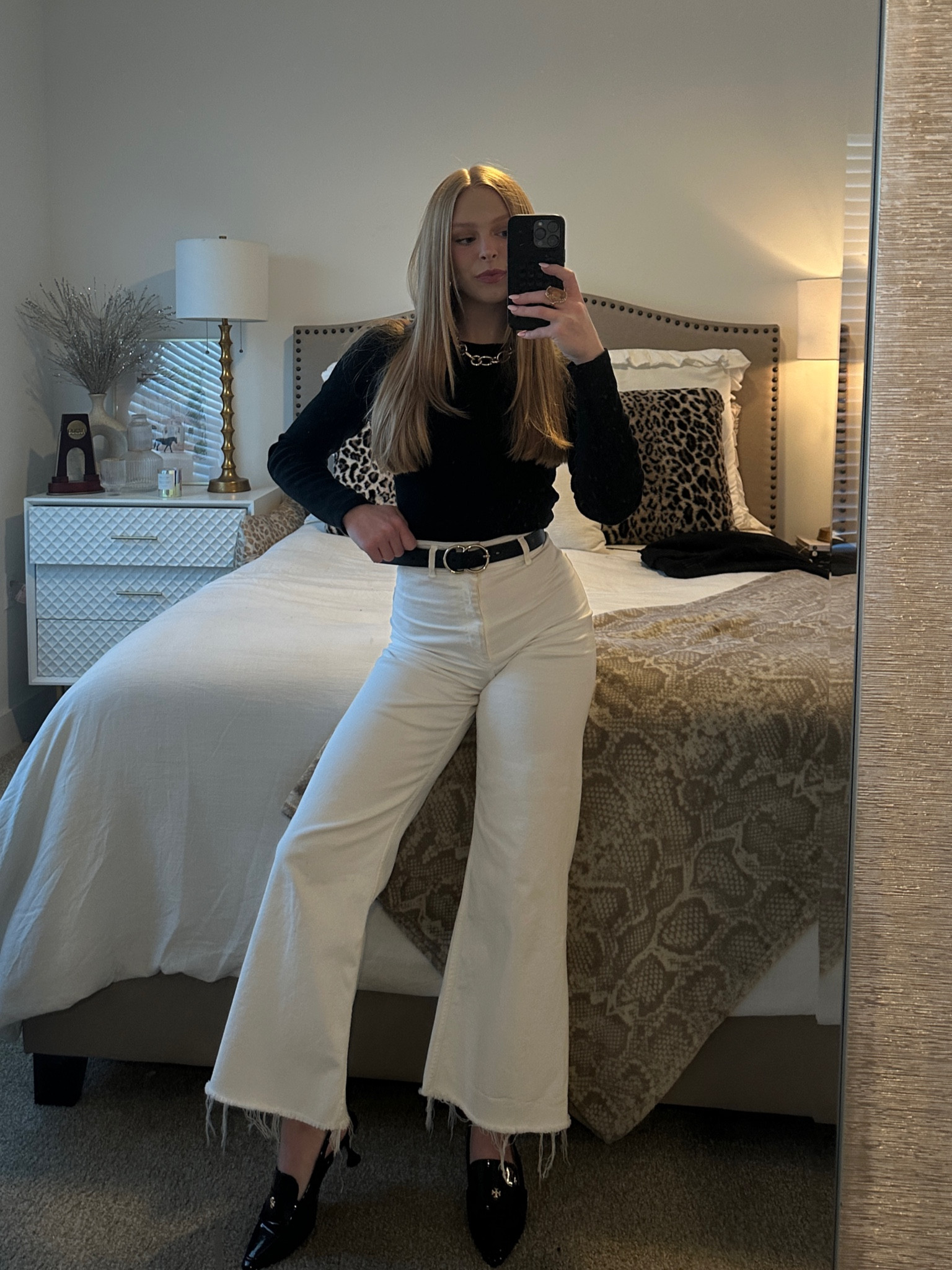 Building a capsule wardrobe *chefs kiss* 

#LTKstyletip #LTKworkwear