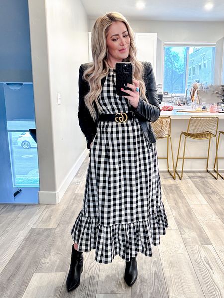 Linking up this look. My dress is older but I found one that’s even cuter and on sale! Everything else is exact. ✨

#LTKunder50 #LTKsalealert #LTKFind