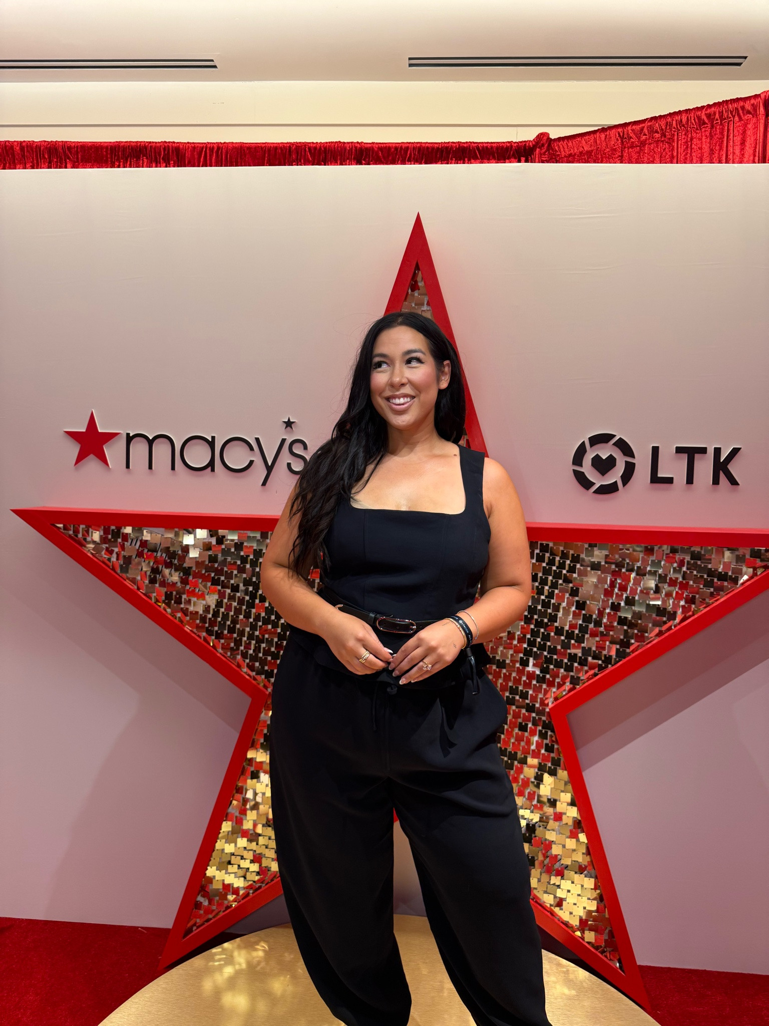 What I wore to LTK Con - Conference look!

midsize, midsize fashion, conference outfit

#LTKCon #LTKMidsize #LTKgrwm