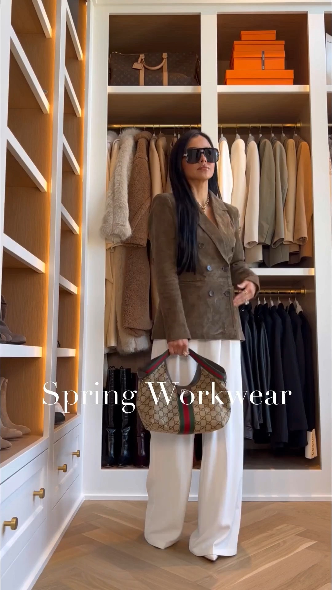 Spring work outfits you can wear now and later. I love building looks that feel polished for the office but still work as the weather warms up. This one layers beautifully with a cozy knit now and transitions effortlessly into lighter spring styling.

Zara suede blazer- wearing an XS
Amazon white trousers wearing an XS in the regular length
Zara chunky sweater - wearing an XS
Aritzia white tee - wearing an XS

miamiamine spring work outfits spring transition outfit spring outfit ideas Zara suede blazer Amazon white trousers Aritzia white tee polished office style chic everyday workwear elevated casual office look

#LTKgrwm #LTKWorkwear #LTKOver40