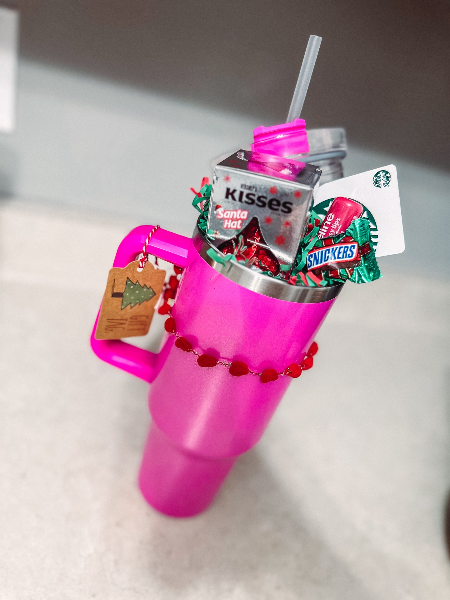 If you need a quick gift, this idea is so cute and can be used year round! 