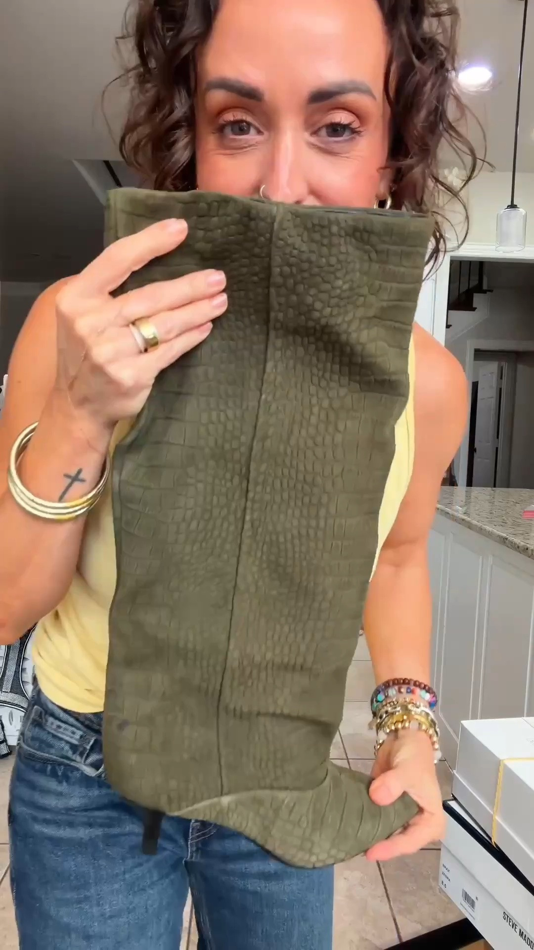 Unboxing the cutest new shoe finds—from everyday sneakers to chic heels and versatile staples you’ll wear all season. Everything is linked on my LTK if you want to shop the haul!

#Nordstrom #NordstromShoes #ShoeHaul #LTKStyle #LTKFashion #ShoeFinds #FashionFavorites #EverydayStyle #StyleInspo #WardrobeEssentials

#LTKOver40 #LTKdayinmylife